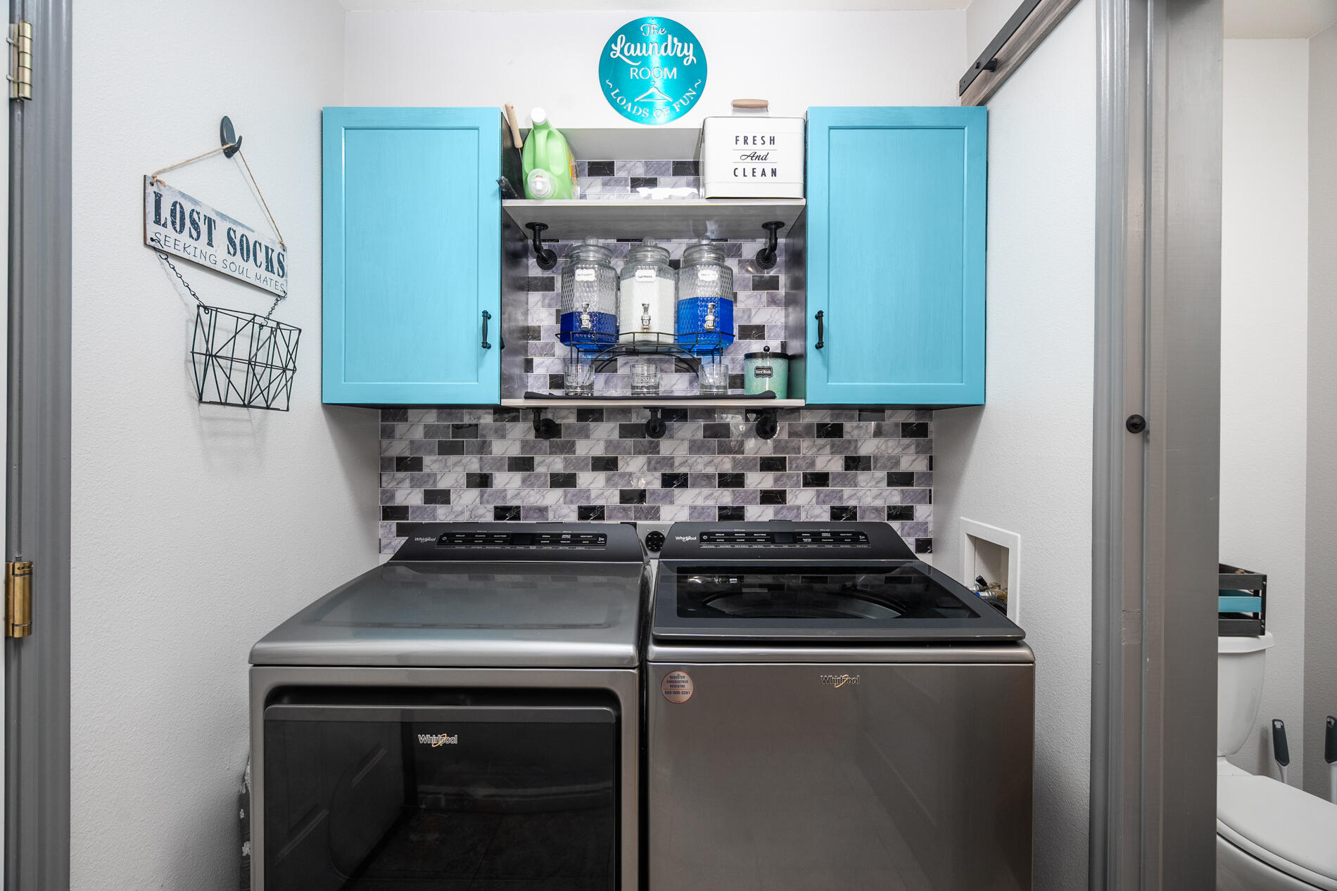 EAGLE POINTE - Residential