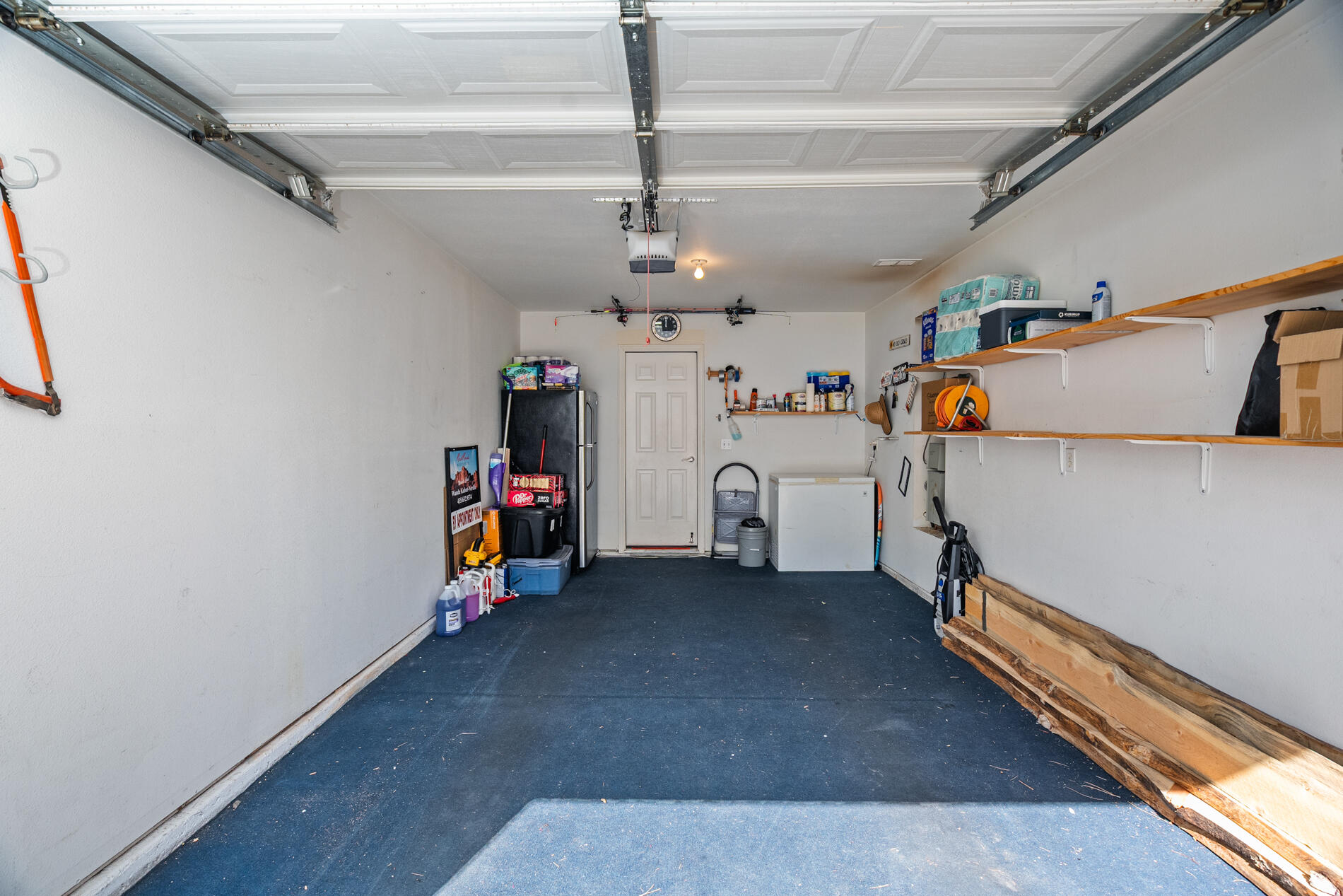 EAGLE POINTE - Residential