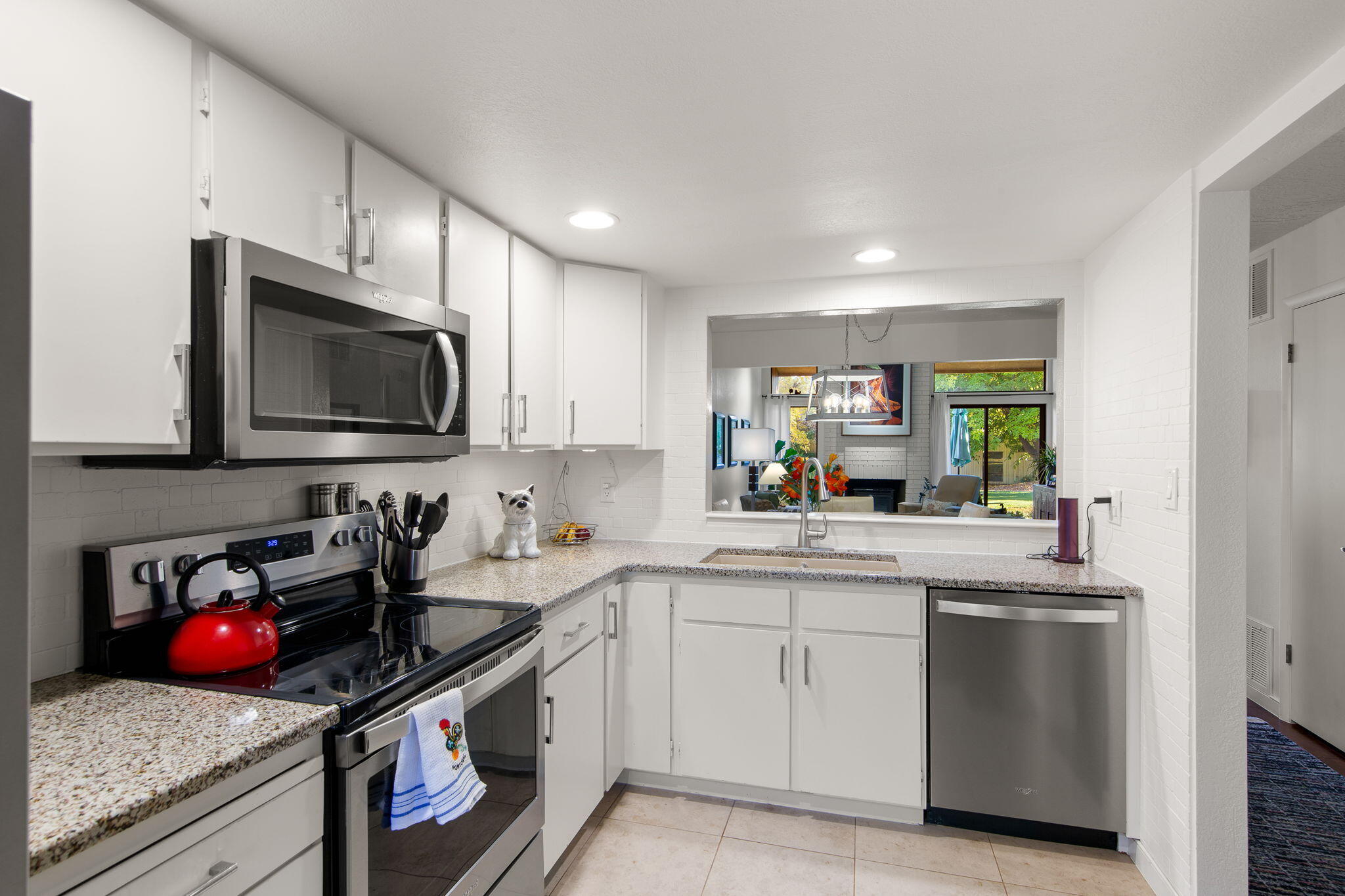 BLOOMINGTON COUNTRY CLUB - Residential