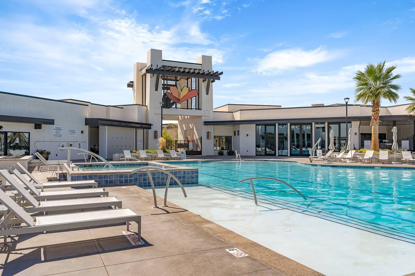 DESERT COLOR RESORT - Residential