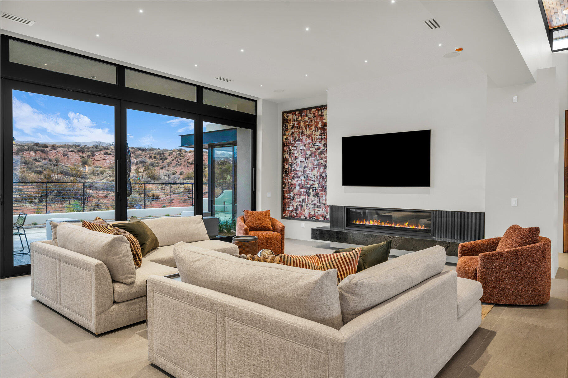 SOLENTE VILLAGE - Residential