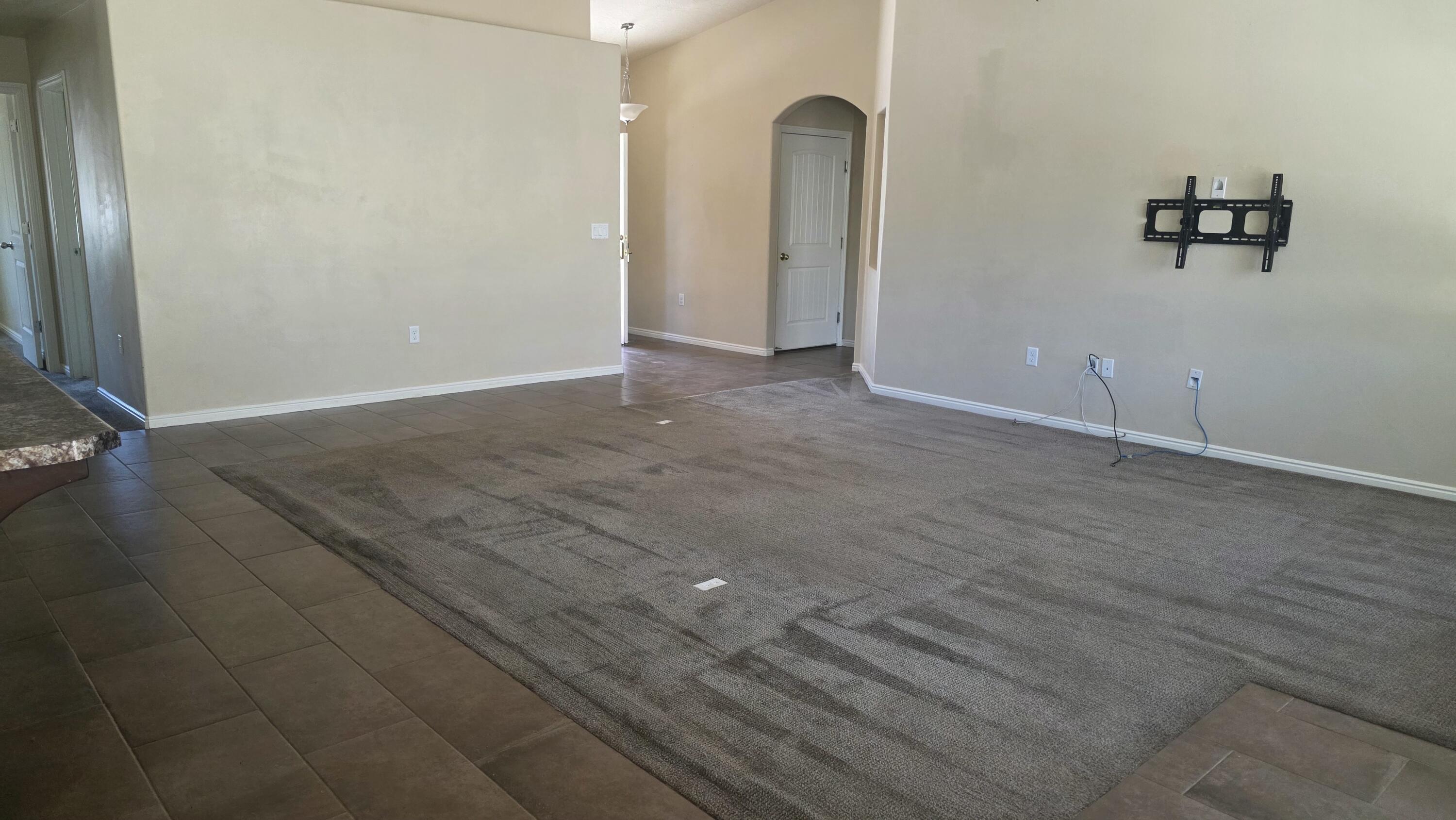 FALCON RIDGE - Residential