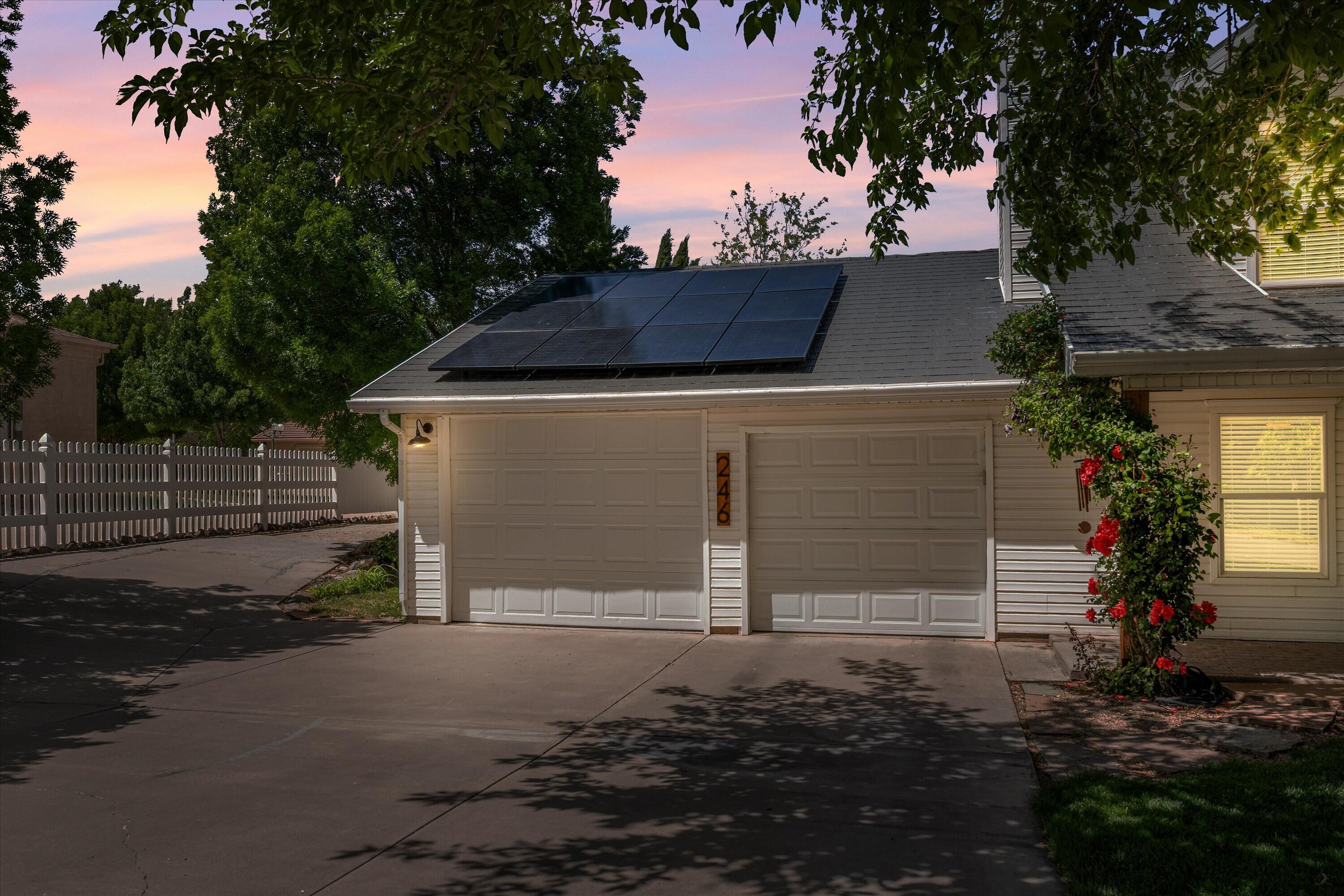 TOQUERVILLE TOWNSITE - Residential