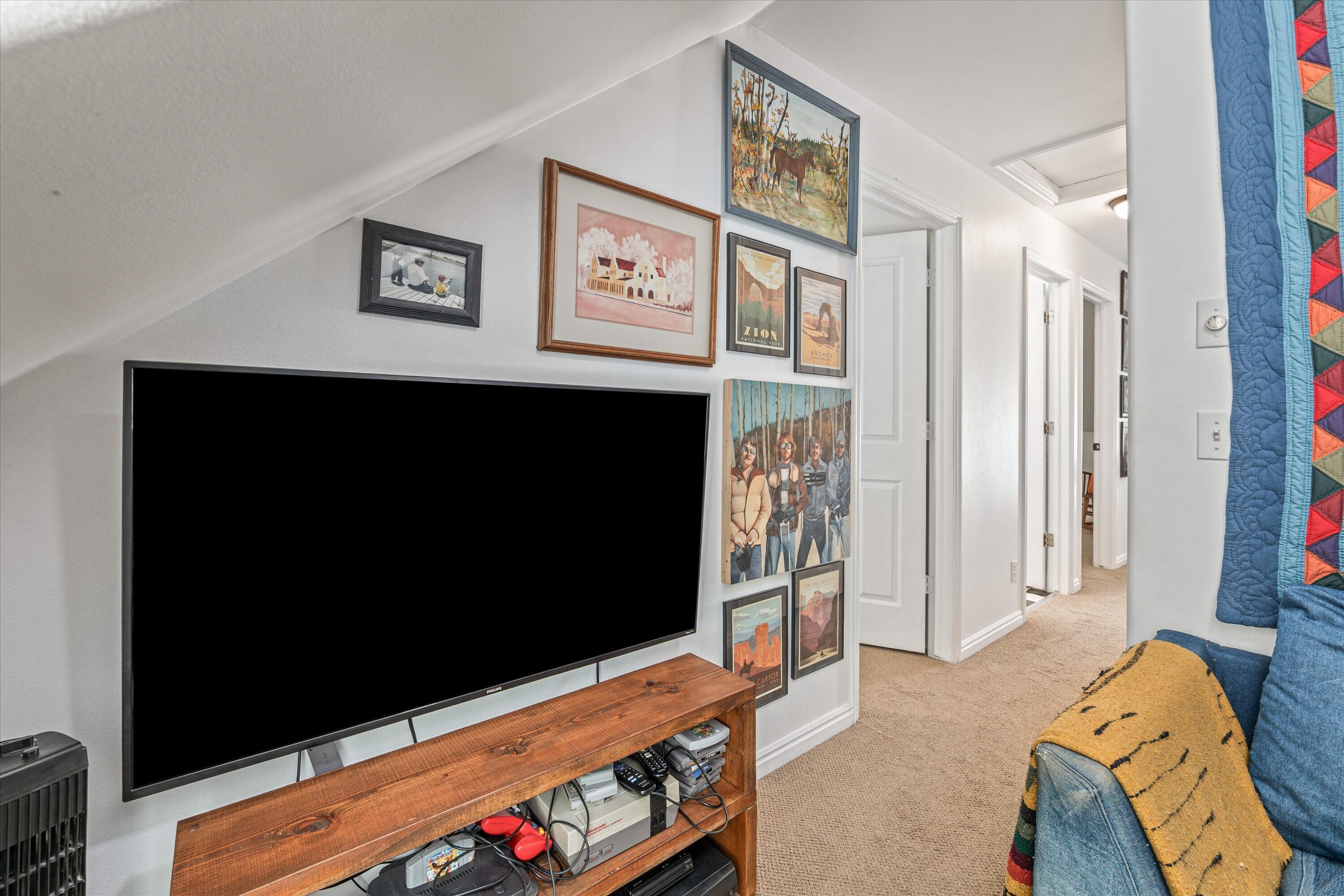 TOQUERVILLE TOWNSITE - Residential