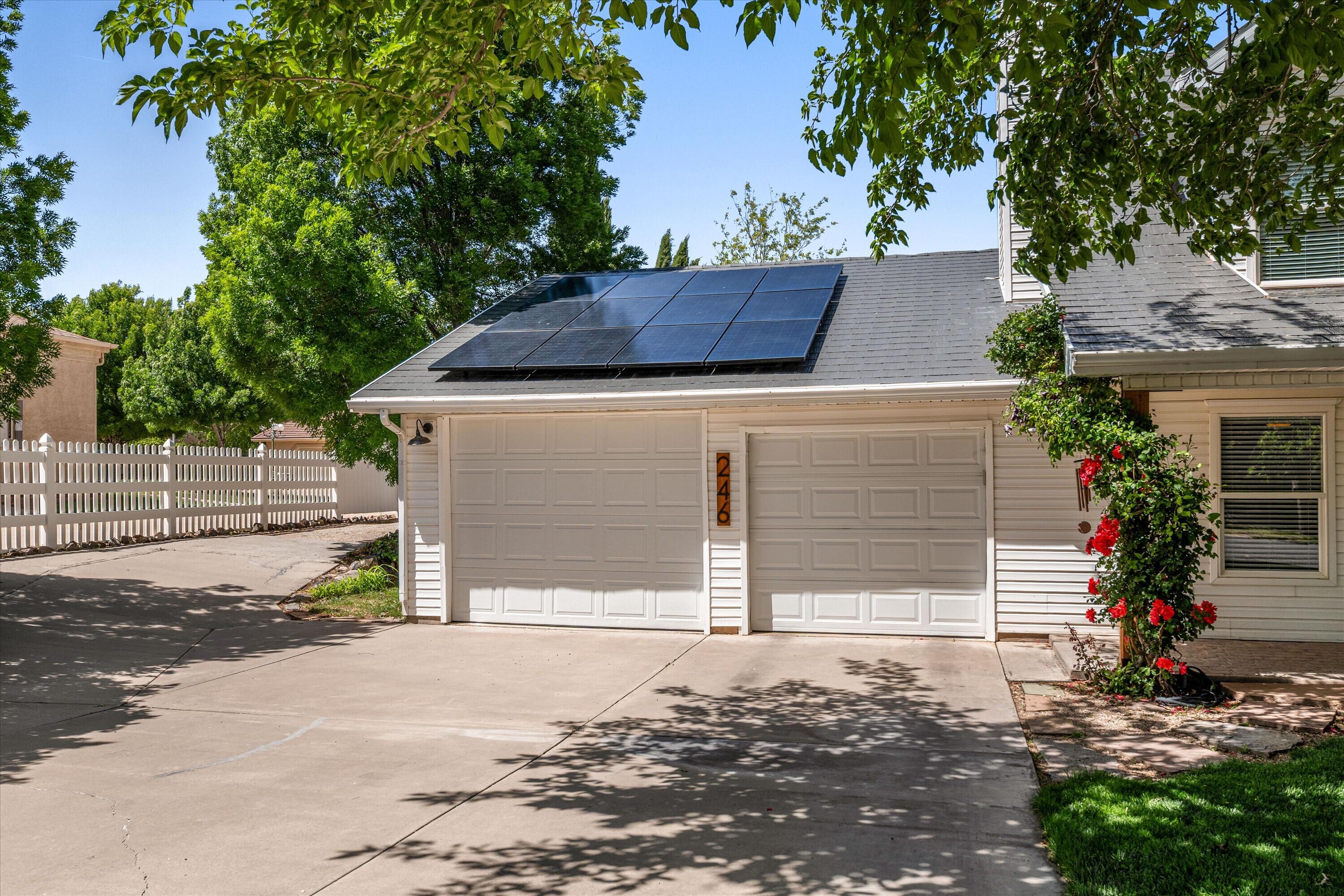 TOQUERVILLE TOWNSITE - Residential