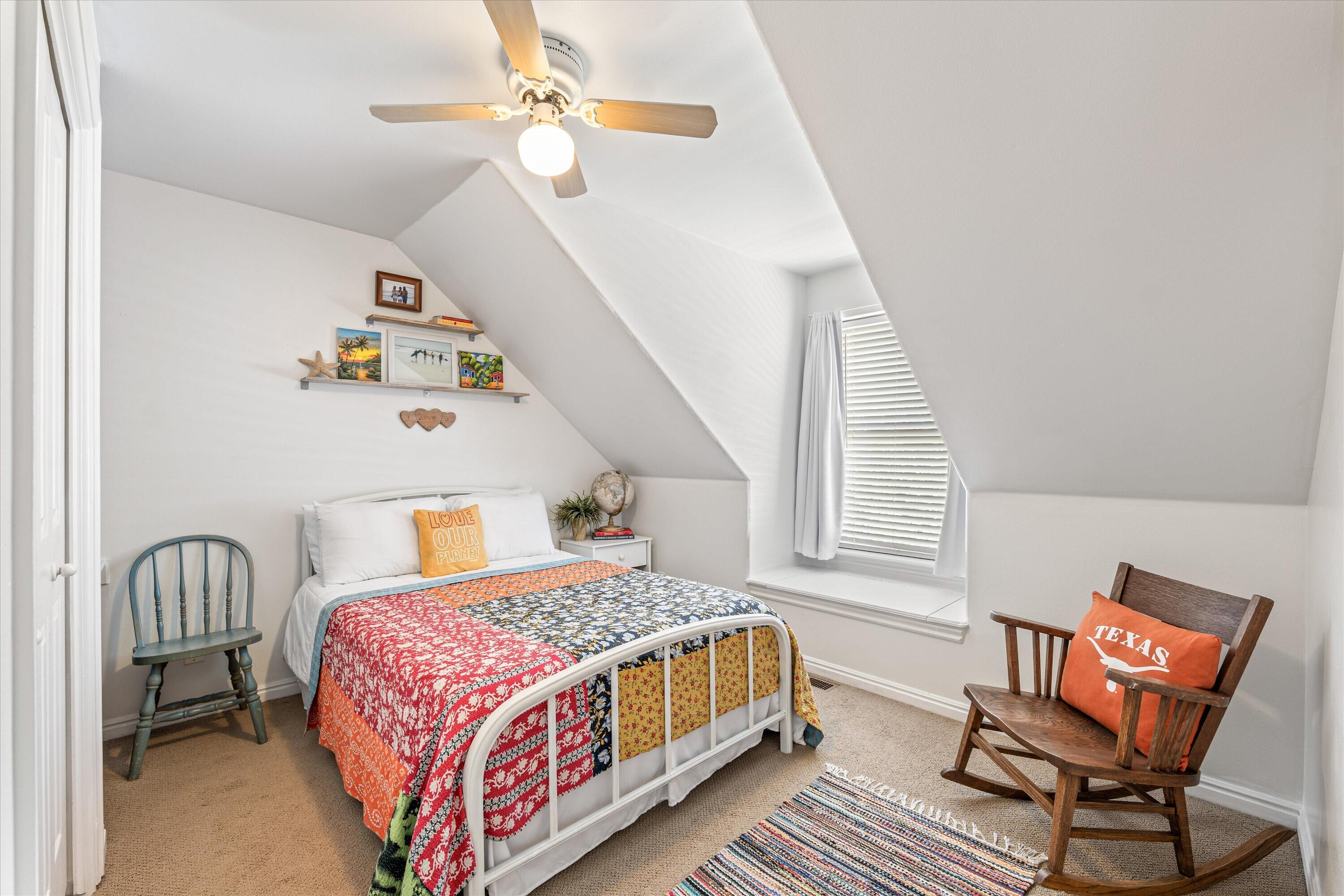 TOQUERVILLE TOWNSITE - Residential