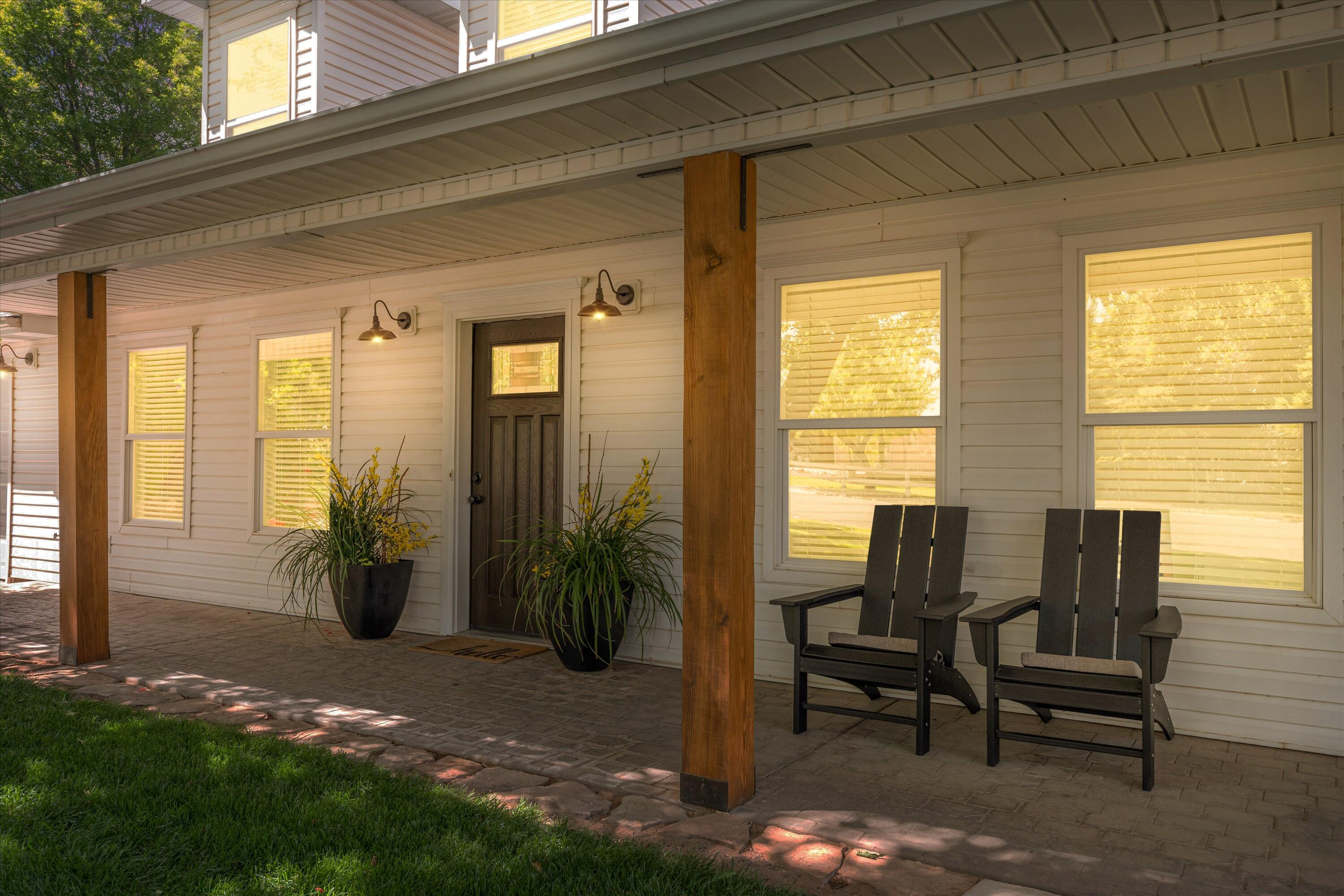 TOQUERVILLE TOWNSITE - Residential