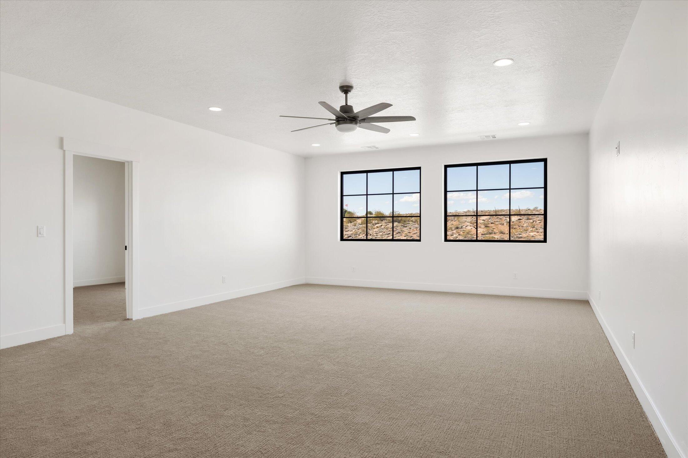 SOUTHERN VISTAS - Residential