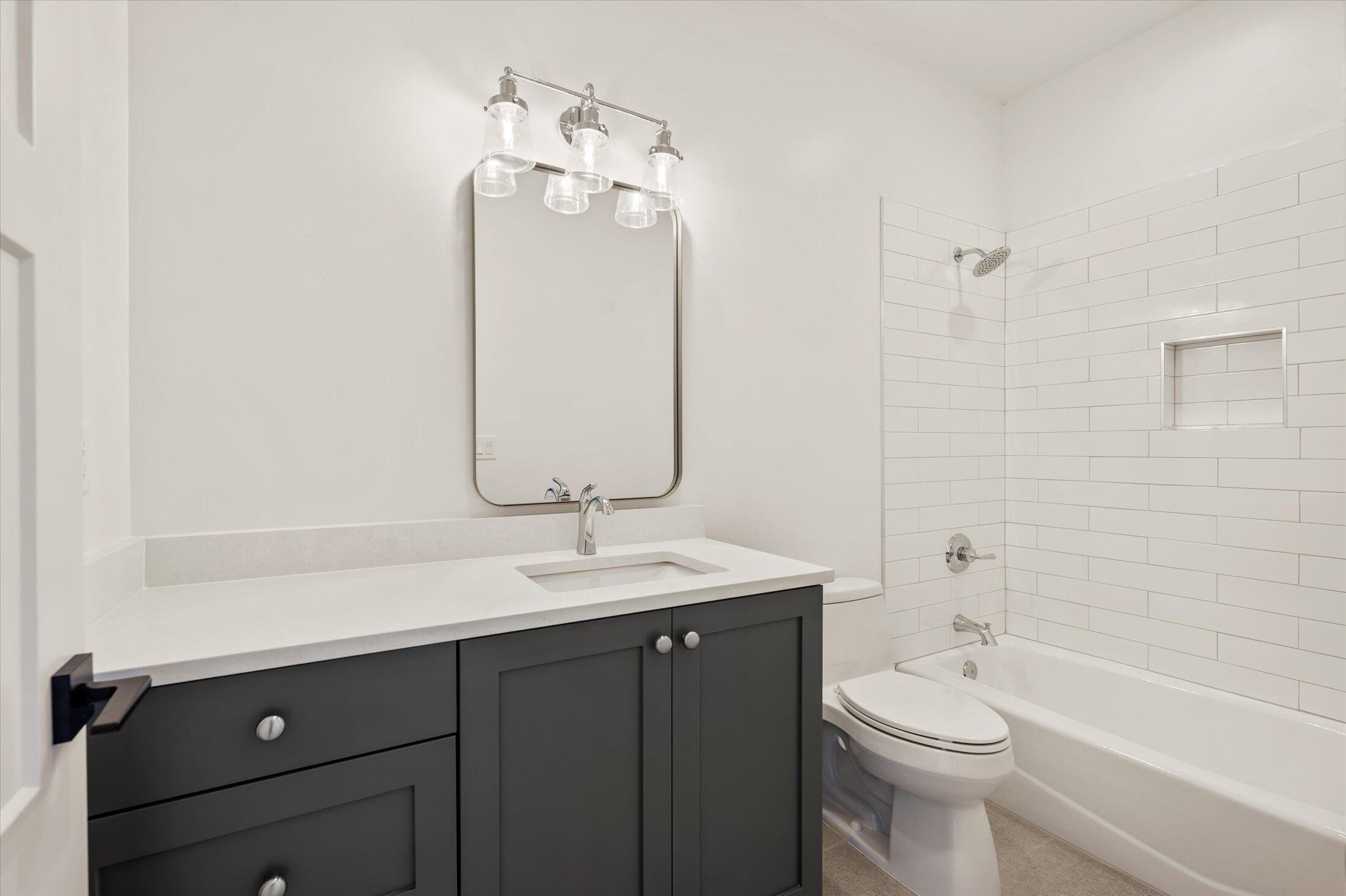 SOUTHERN VISTAS - Residential