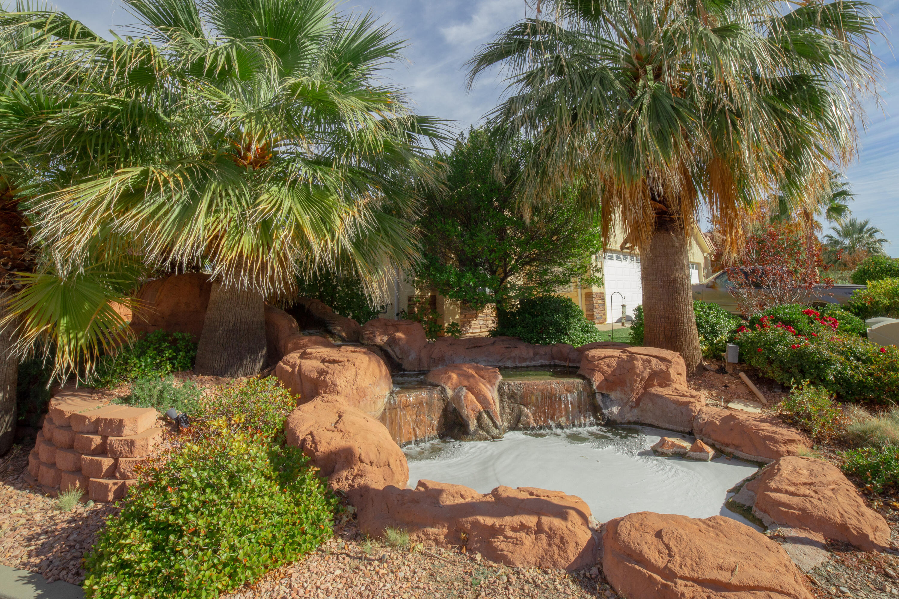 SKY RIDGE TOWNHOMES - Residential