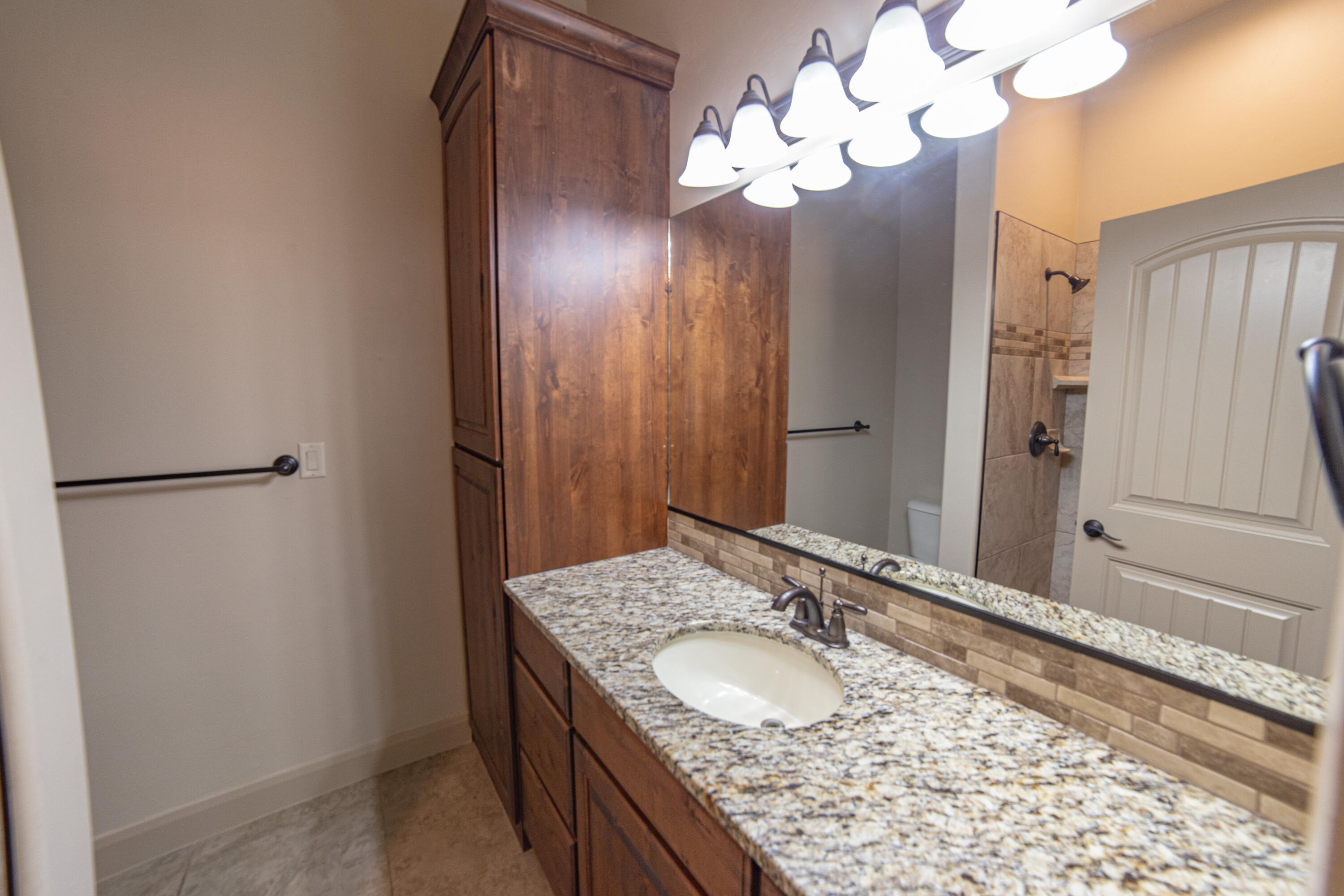 SKY RIDGE TOWNHOMES - Residential