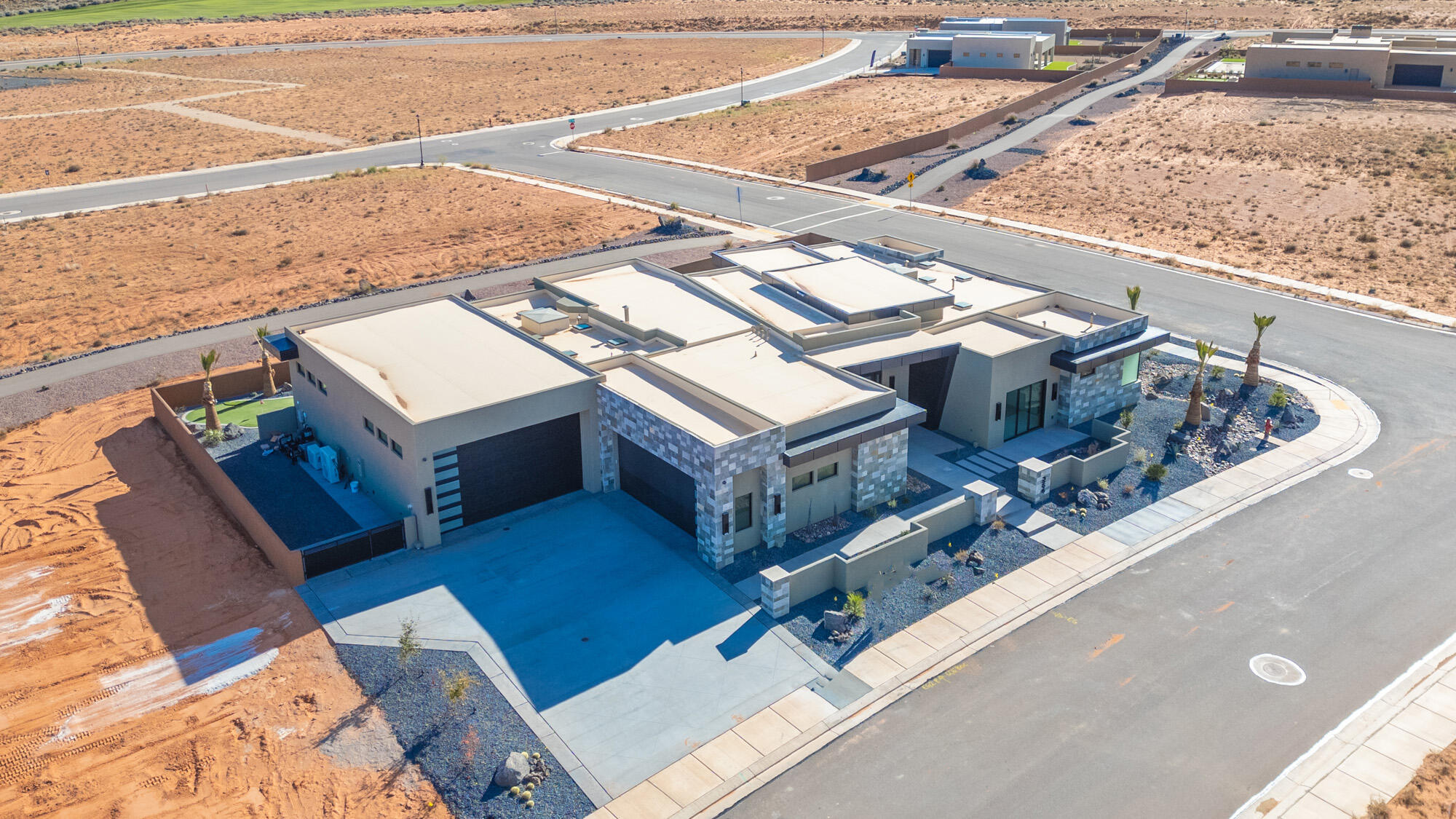 ESTATES AT SAND HOLLOW - Residential