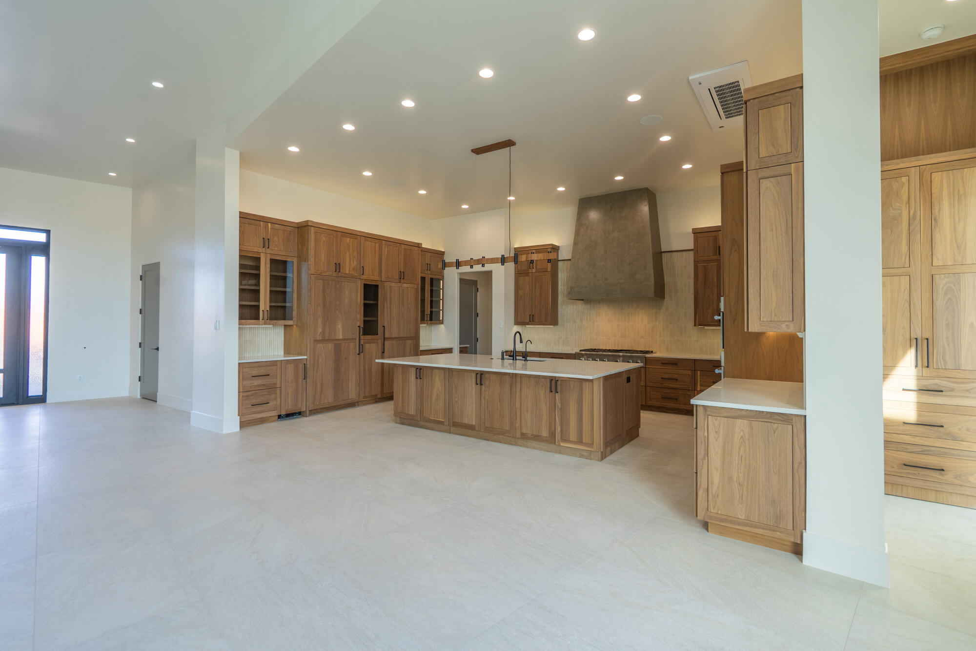 ESTATES AT SAND HOLLOW - Residential