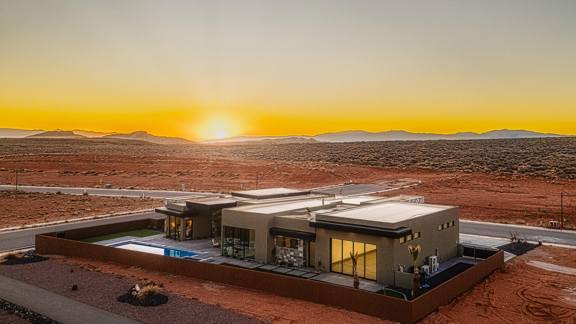 ESTATES AT SAND HOLLOW - Residential