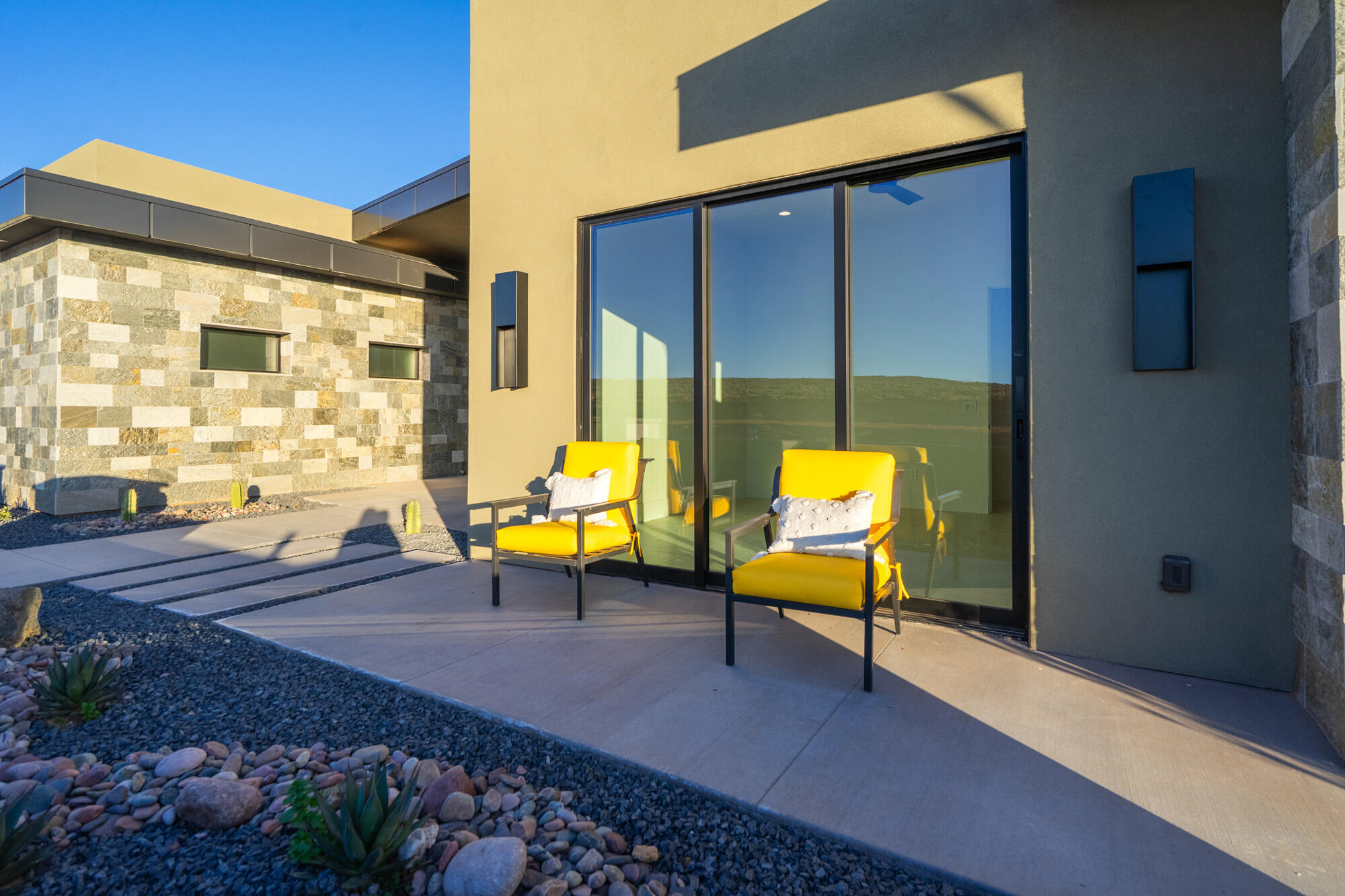 ESTATES AT SAND HOLLOW - Residential