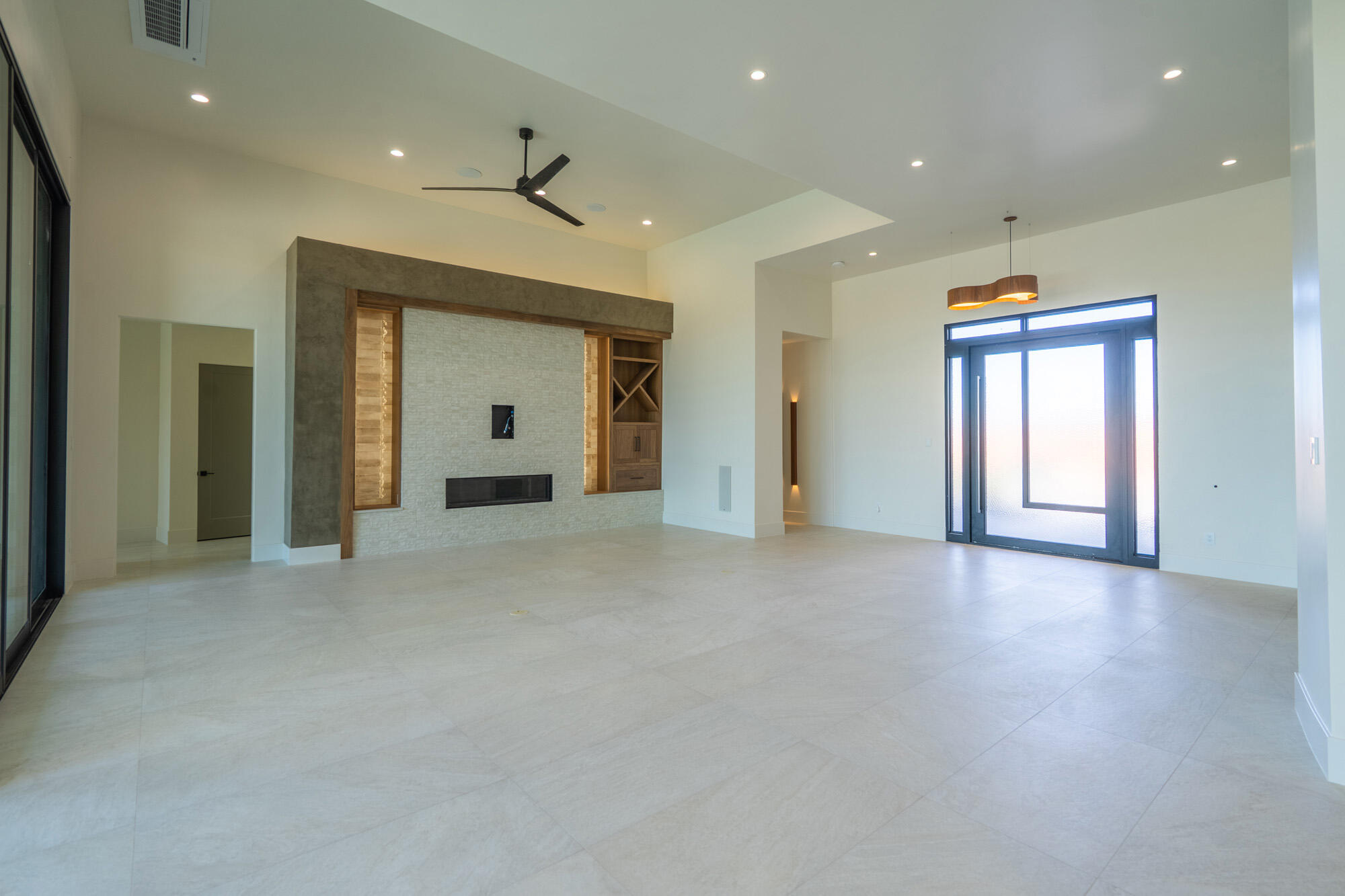 ESTATES AT SAND HOLLOW - Residential