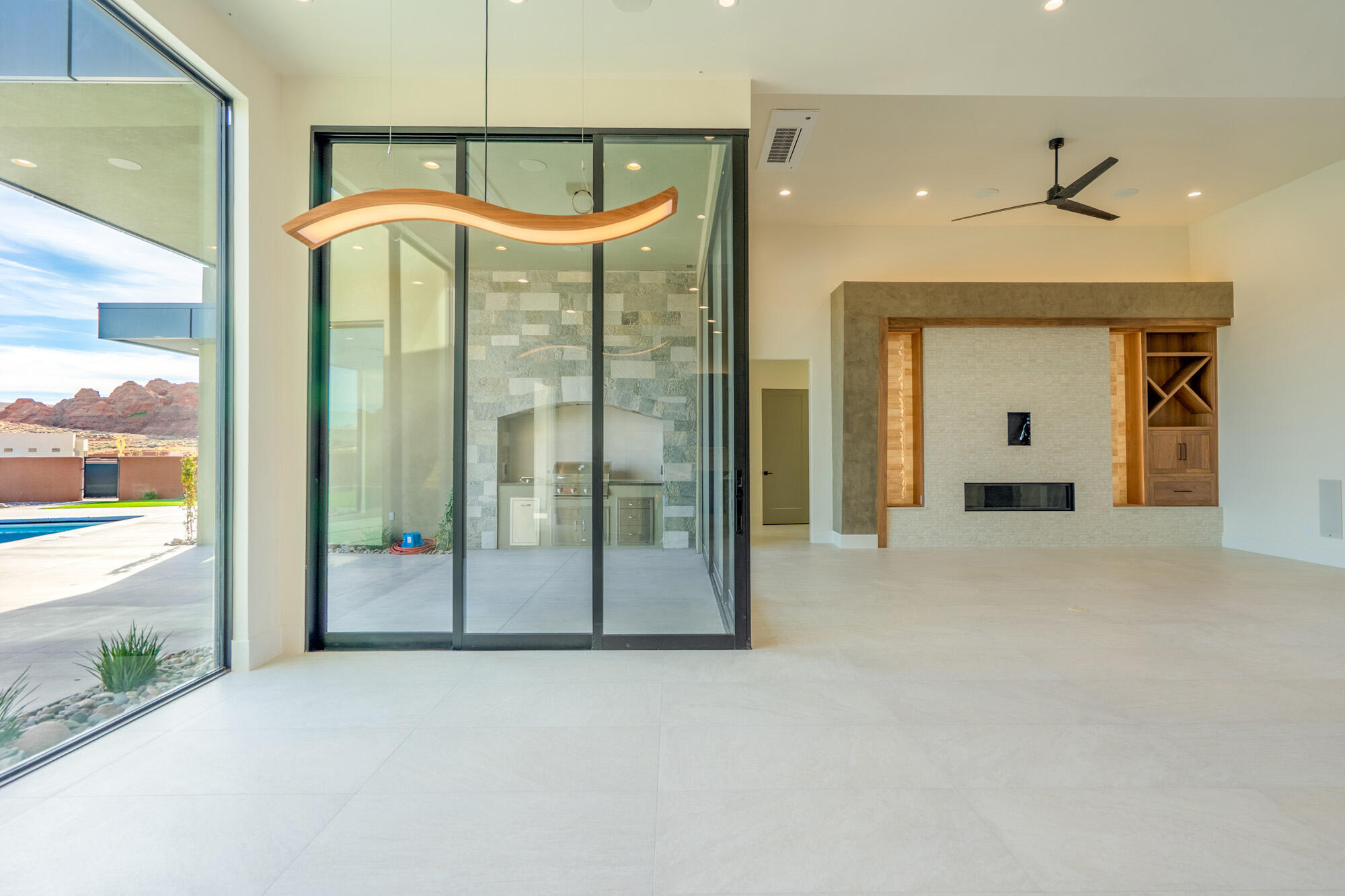 ESTATES AT SAND HOLLOW - Residential