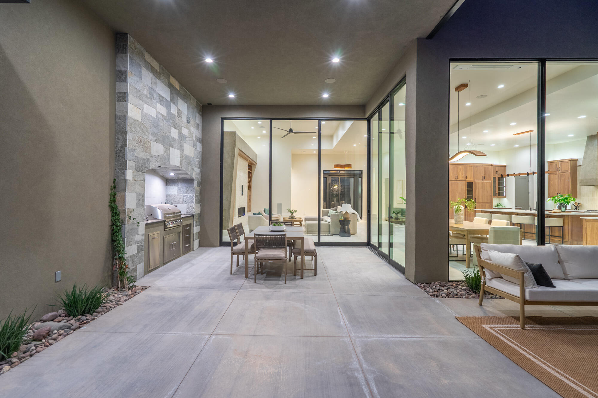 ESTATES AT SAND HOLLOW - Residential