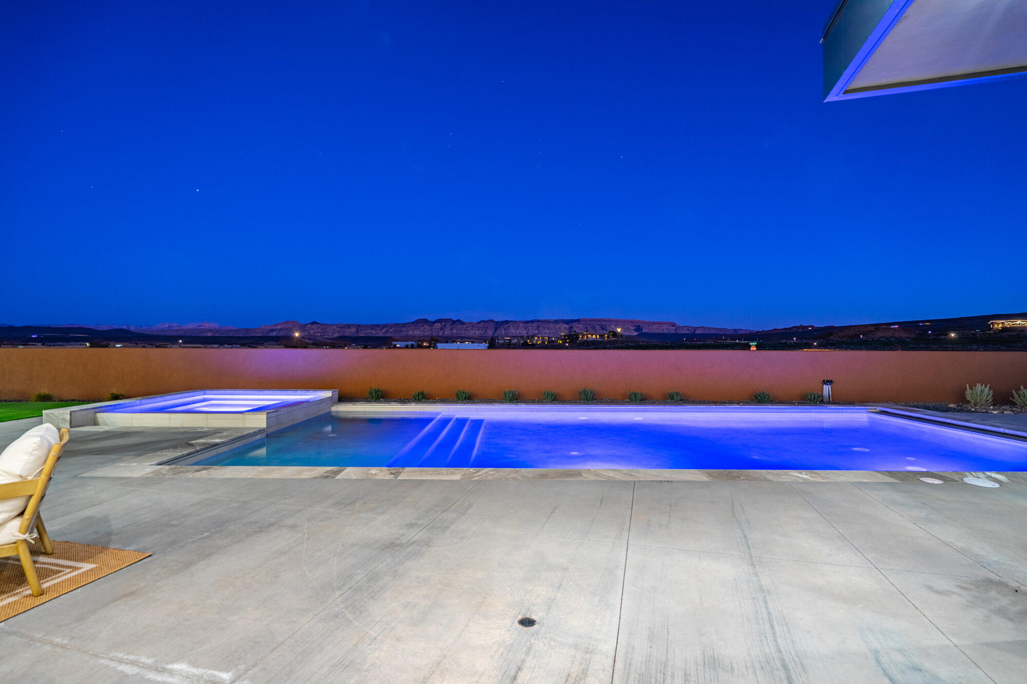 ESTATES AT SAND HOLLOW - Residential