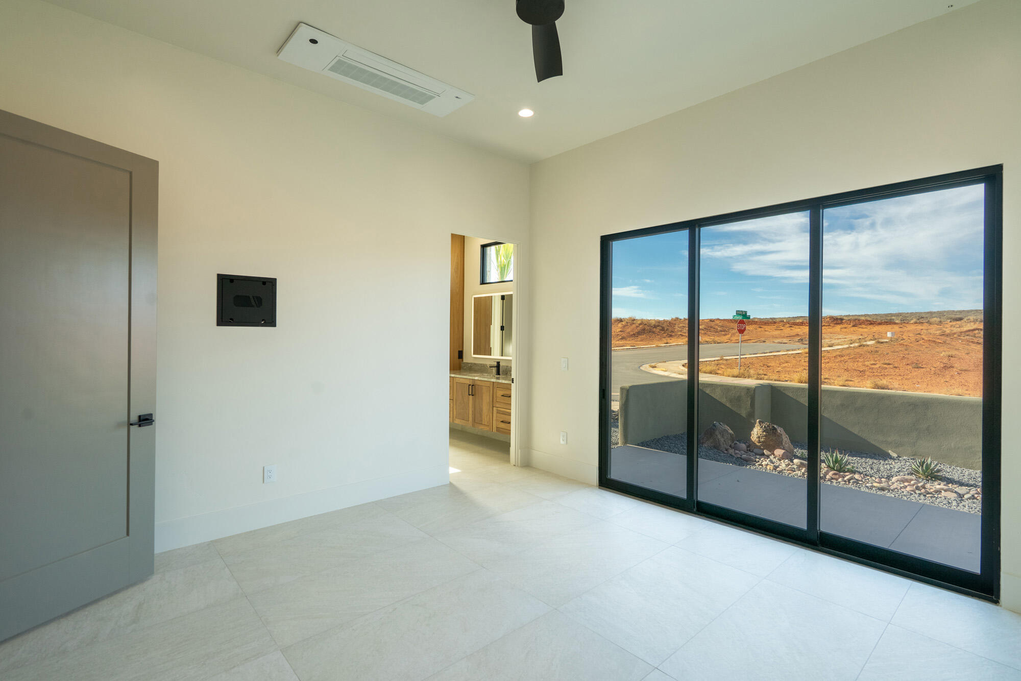 ESTATES AT SAND HOLLOW - Residential