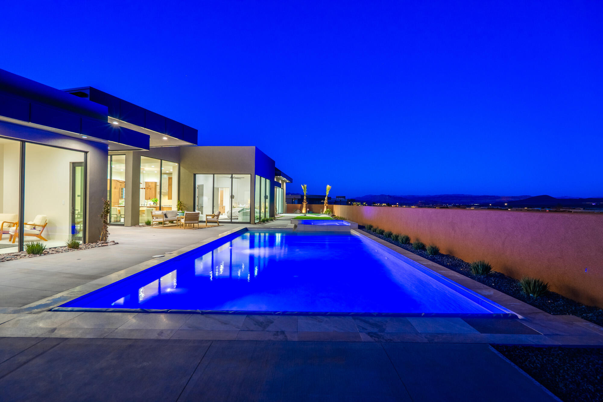 ESTATES AT SAND HOLLOW - Residential