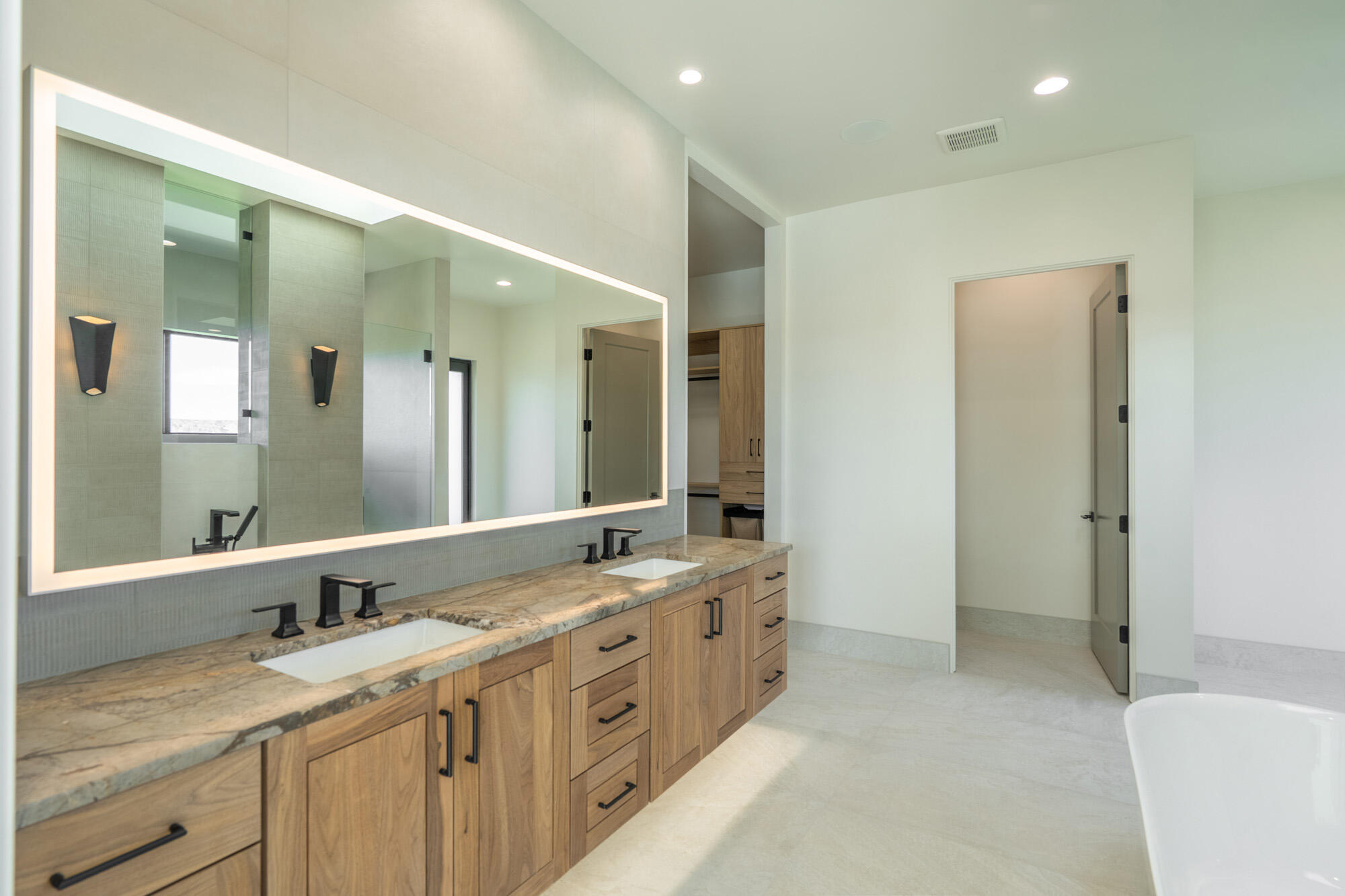 ESTATES AT SAND HOLLOW - Residential