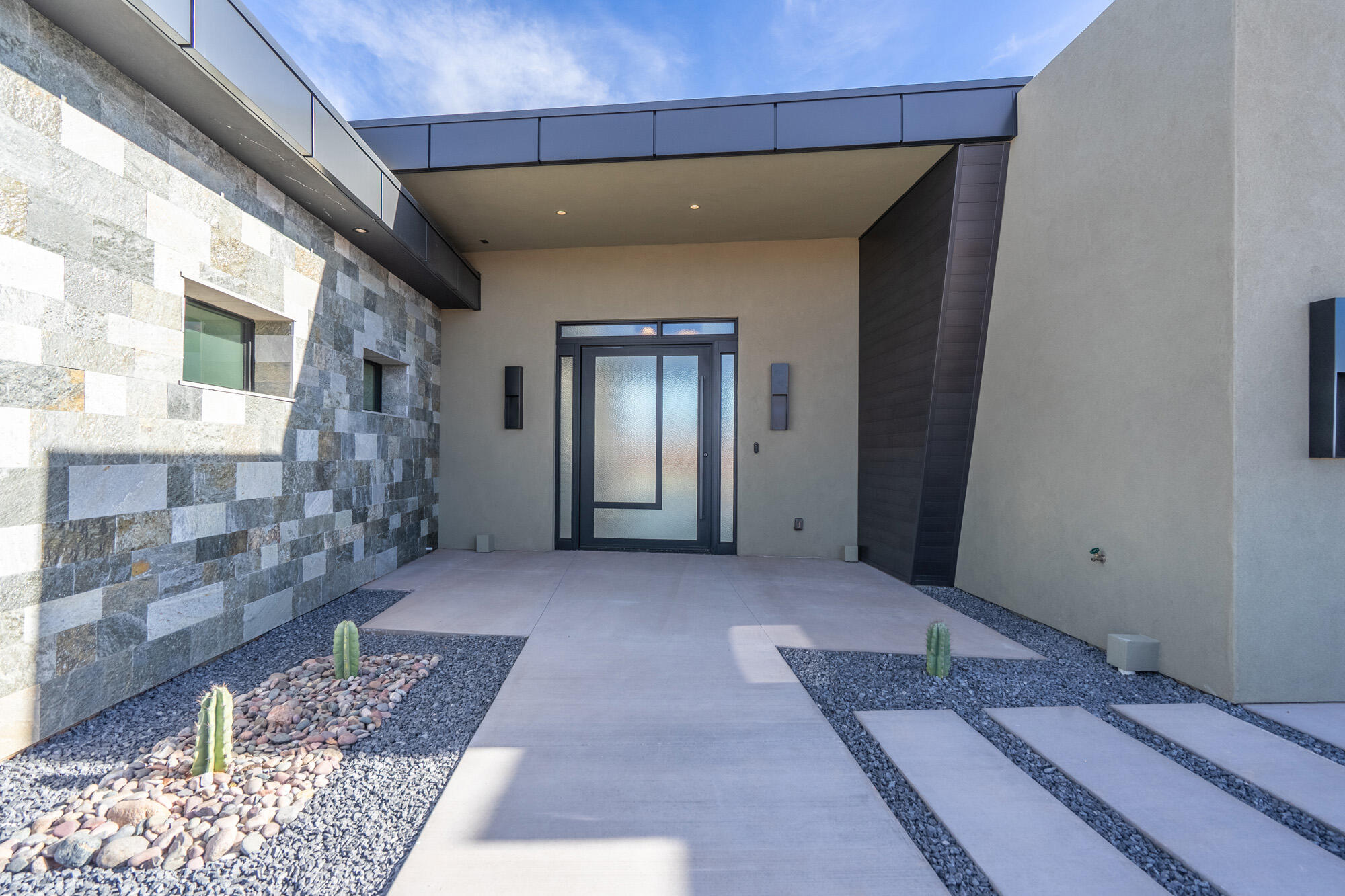 ESTATES AT SAND HOLLOW - Residential