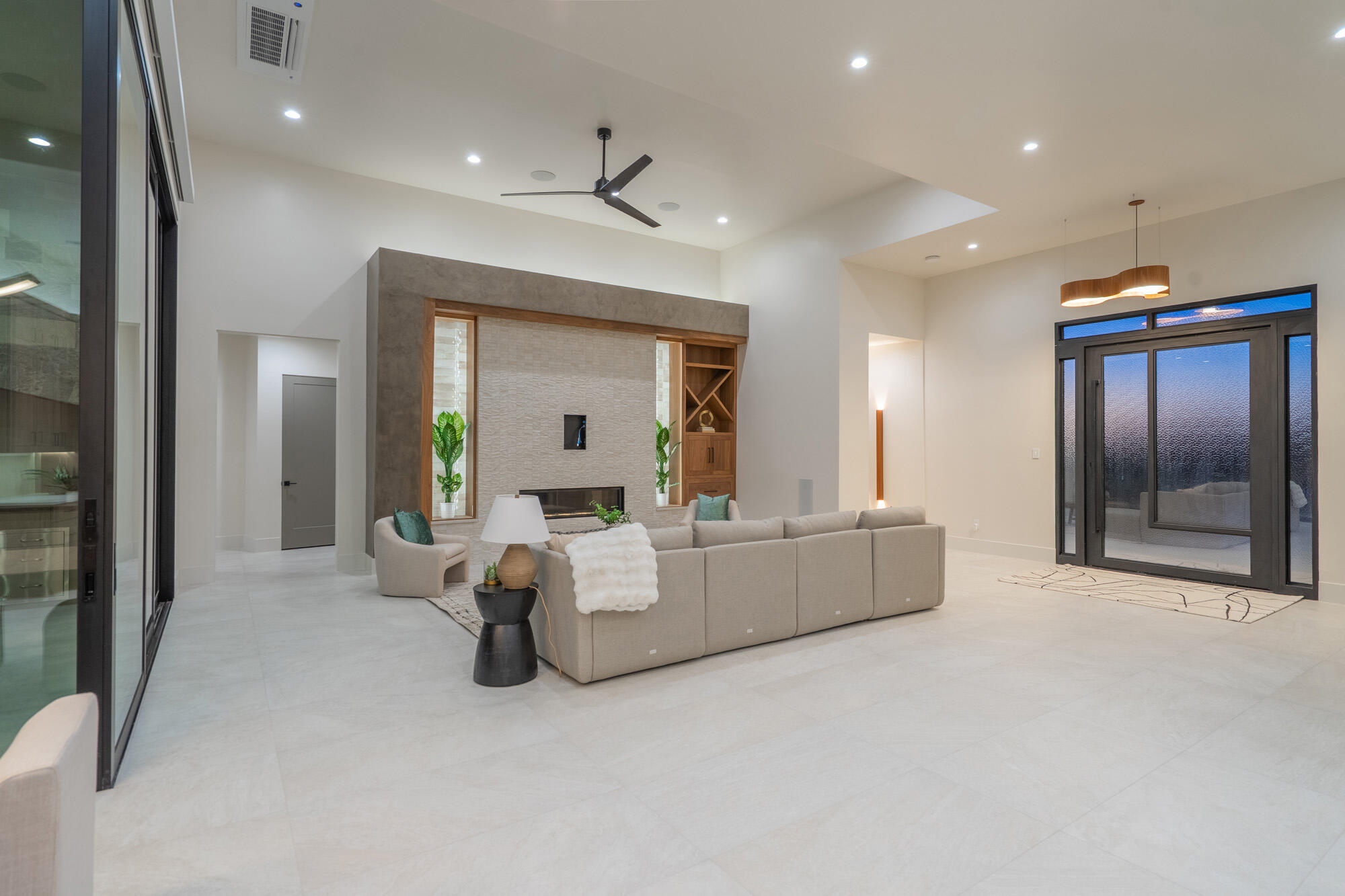 ESTATES AT SAND HOLLOW - Residential