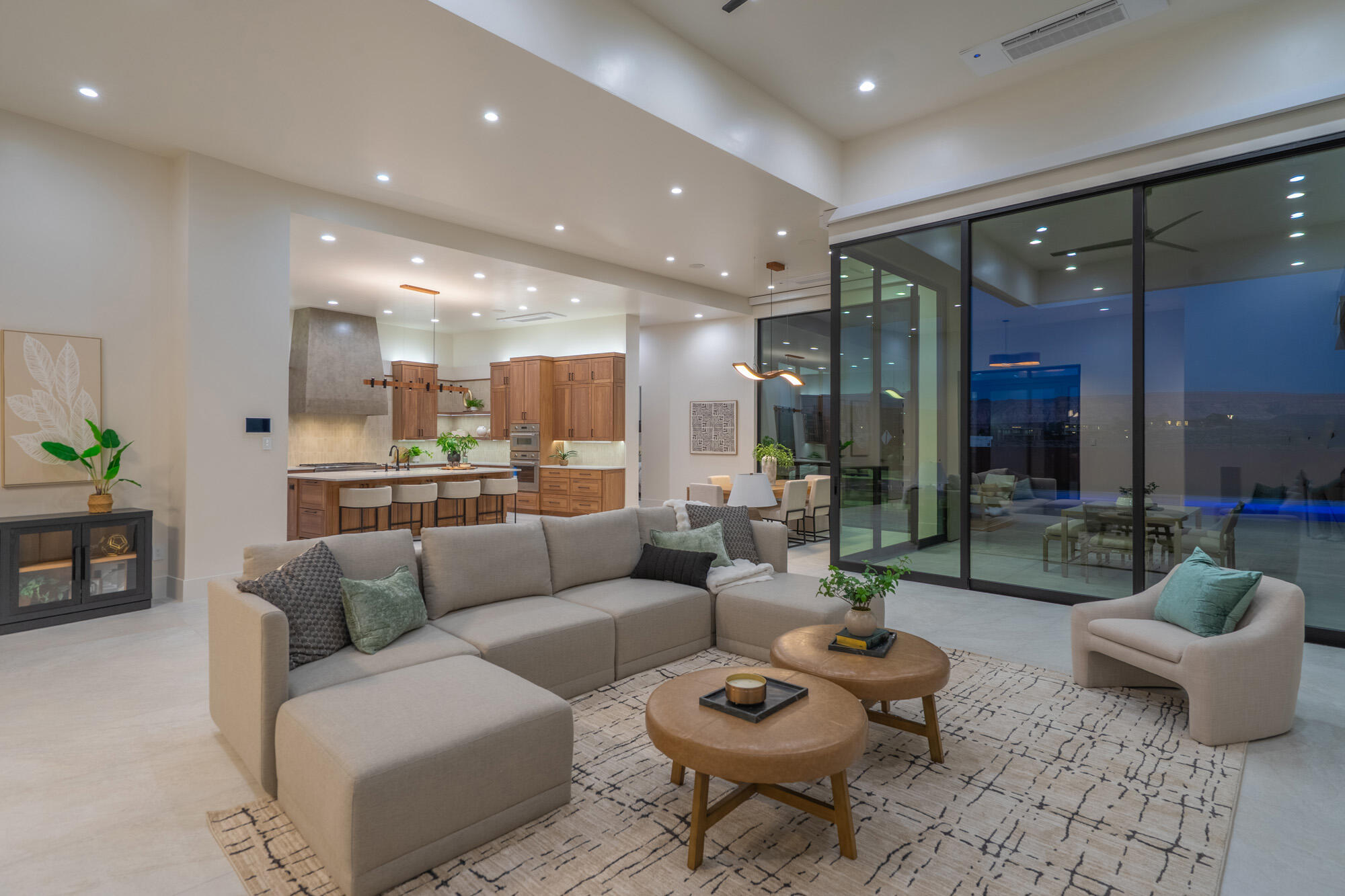 ESTATES AT SAND HOLLOW - Residential