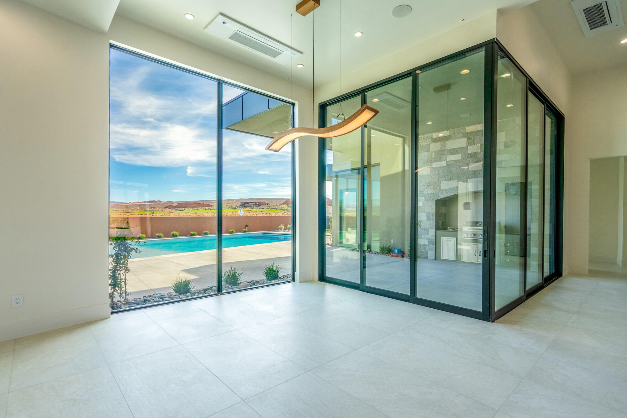 ESTATES AT SAND HOLLOW - Residential