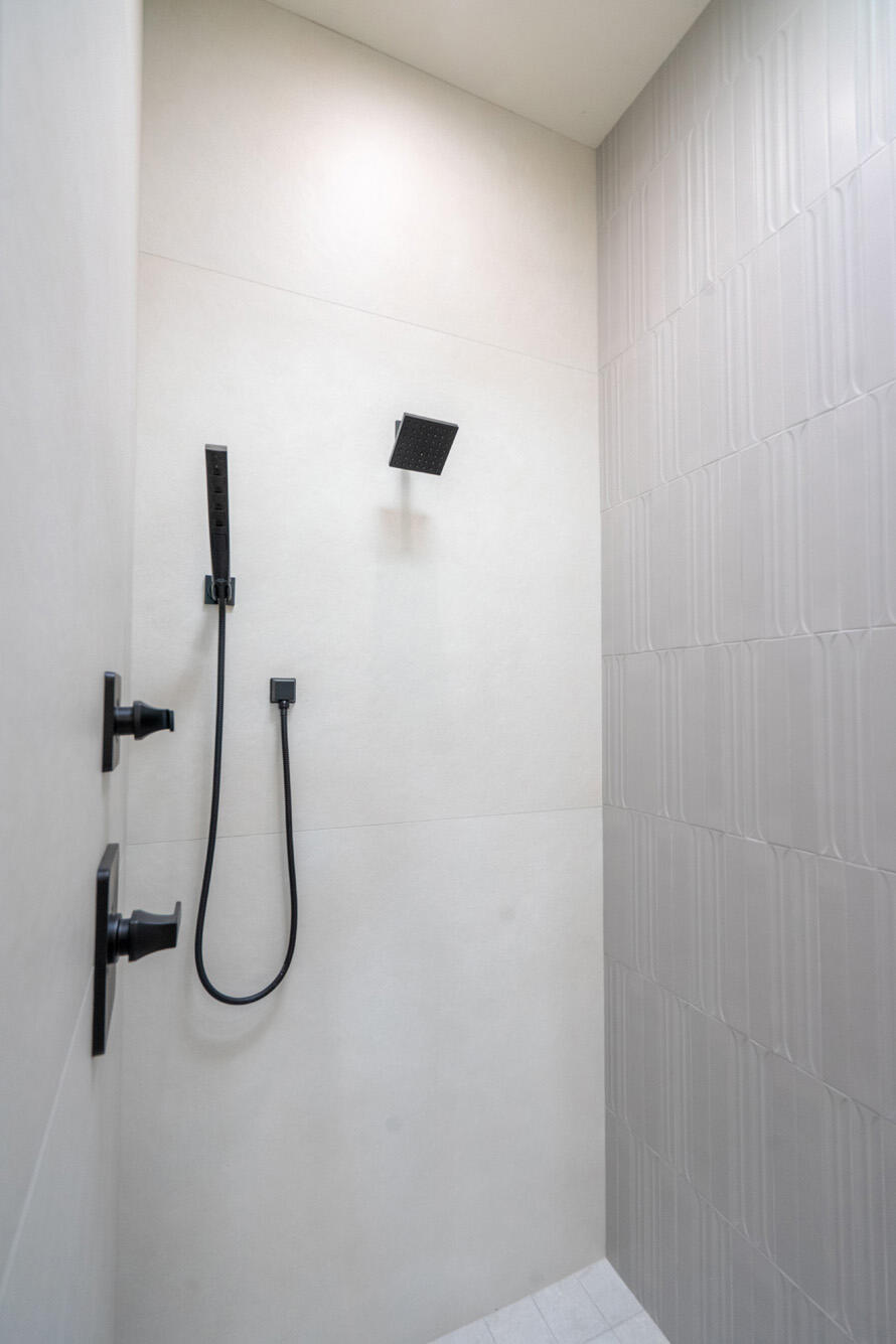 ESTATES AT SAND HOLLOW - Residential