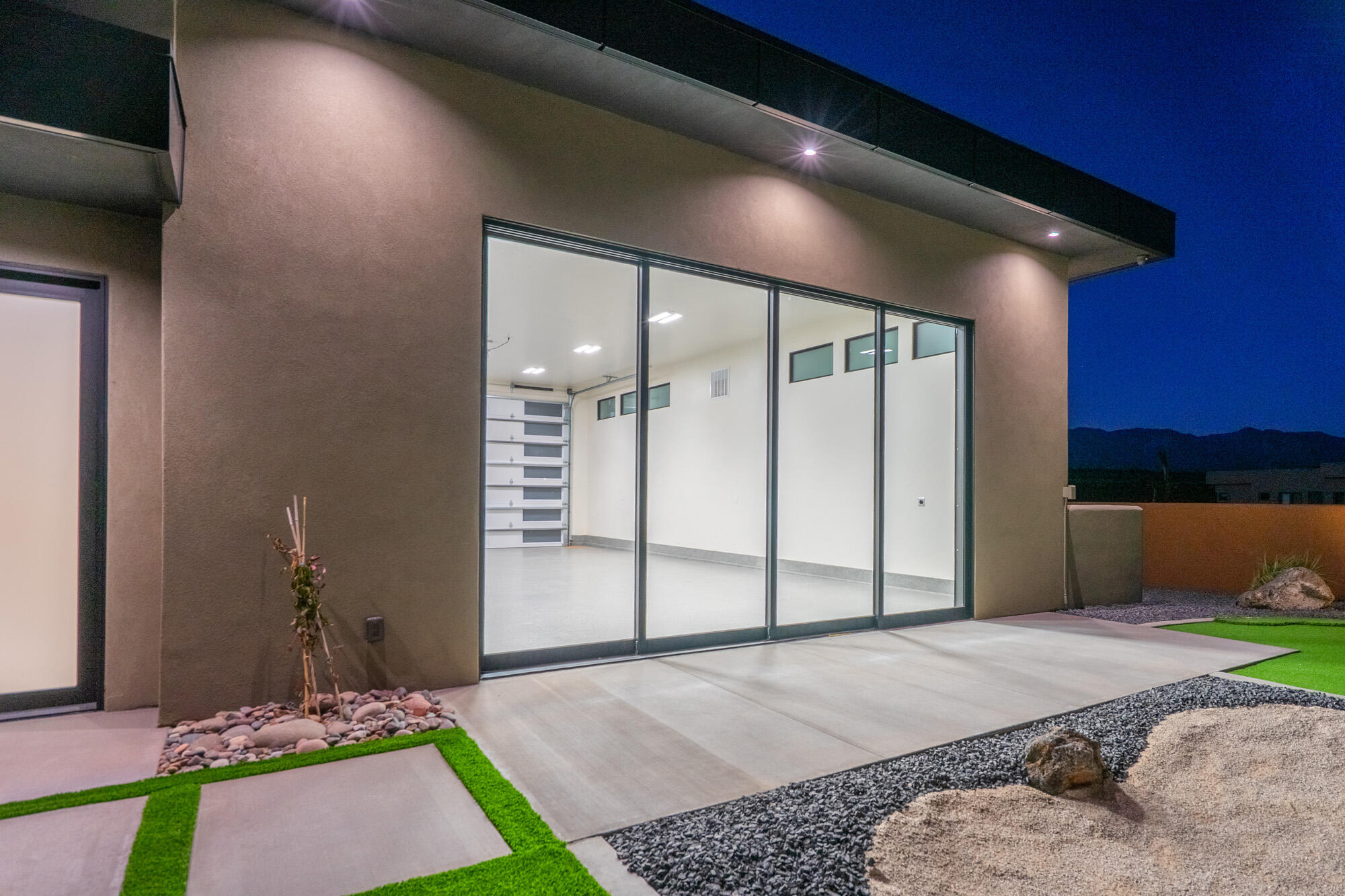 ESTATES AT SAND HOLLOW - Residential