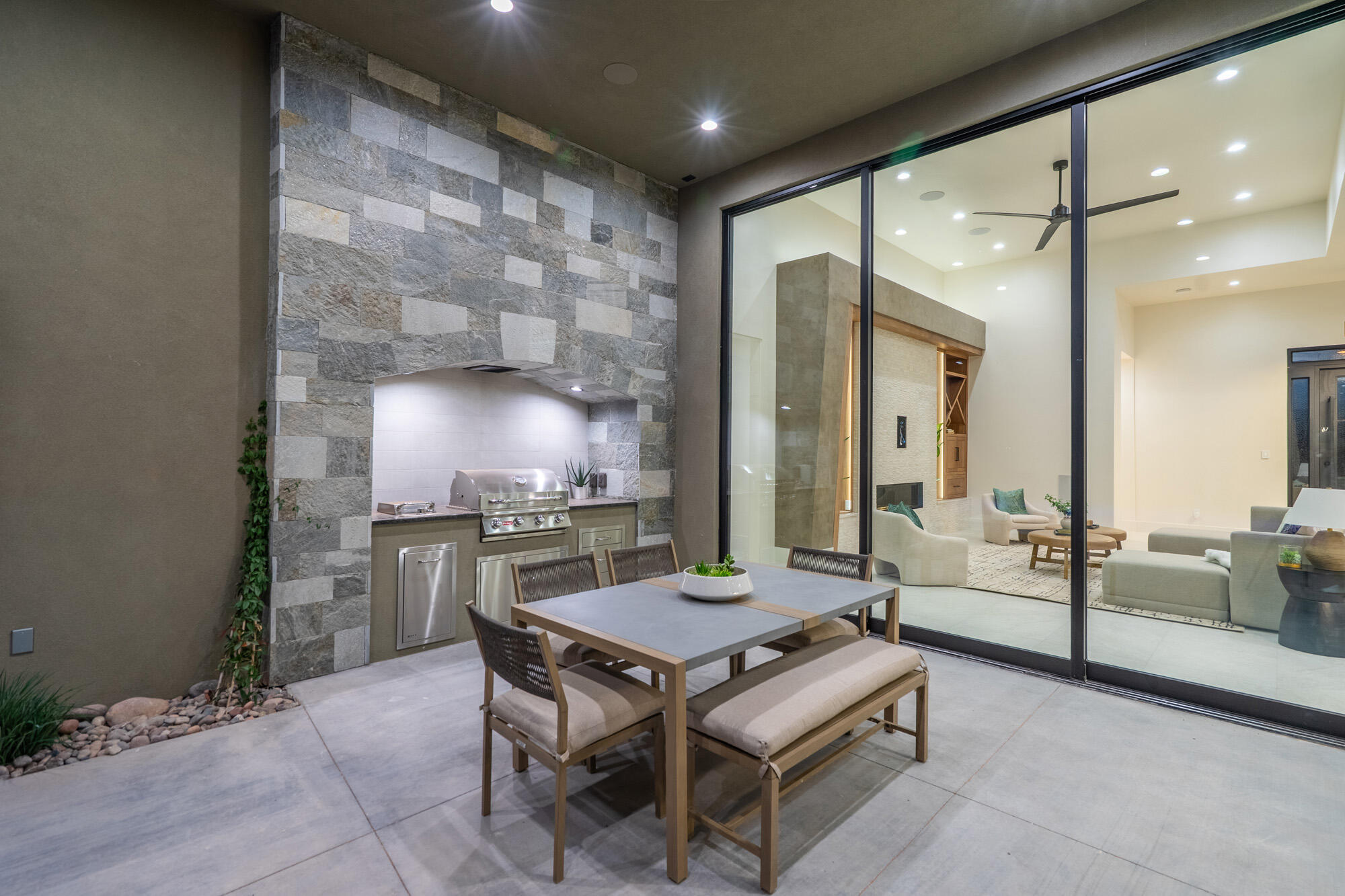 ESTATES AT SAND HOLLOW - Residential