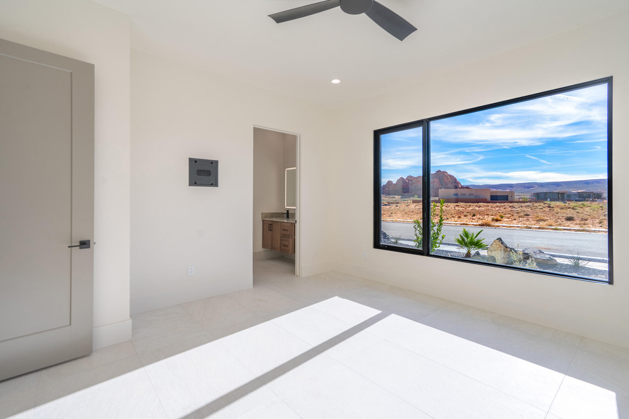 ESTATES AT SAND HOLLOW - Residential