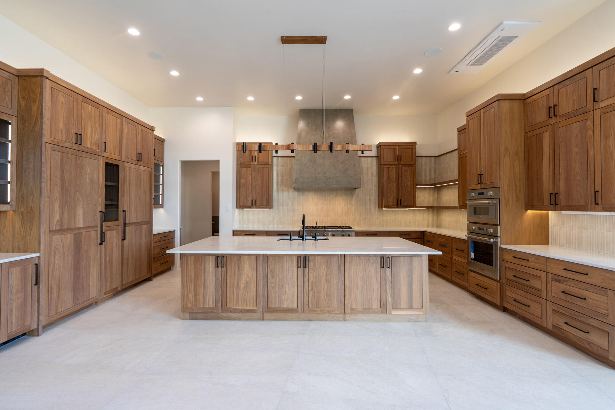 ESTATES AT SAND HOLLOW - Residential