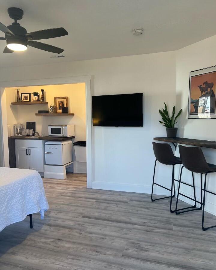 HURRICANE TOWNSITE - Residential