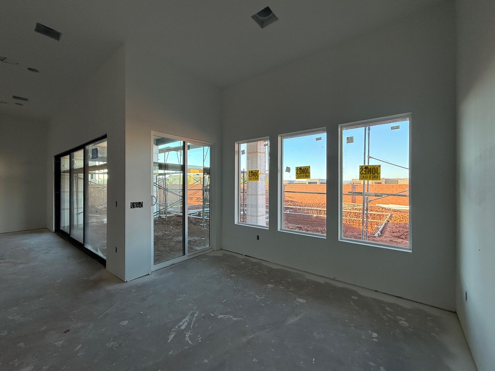 ONYX VALLEY - Residential