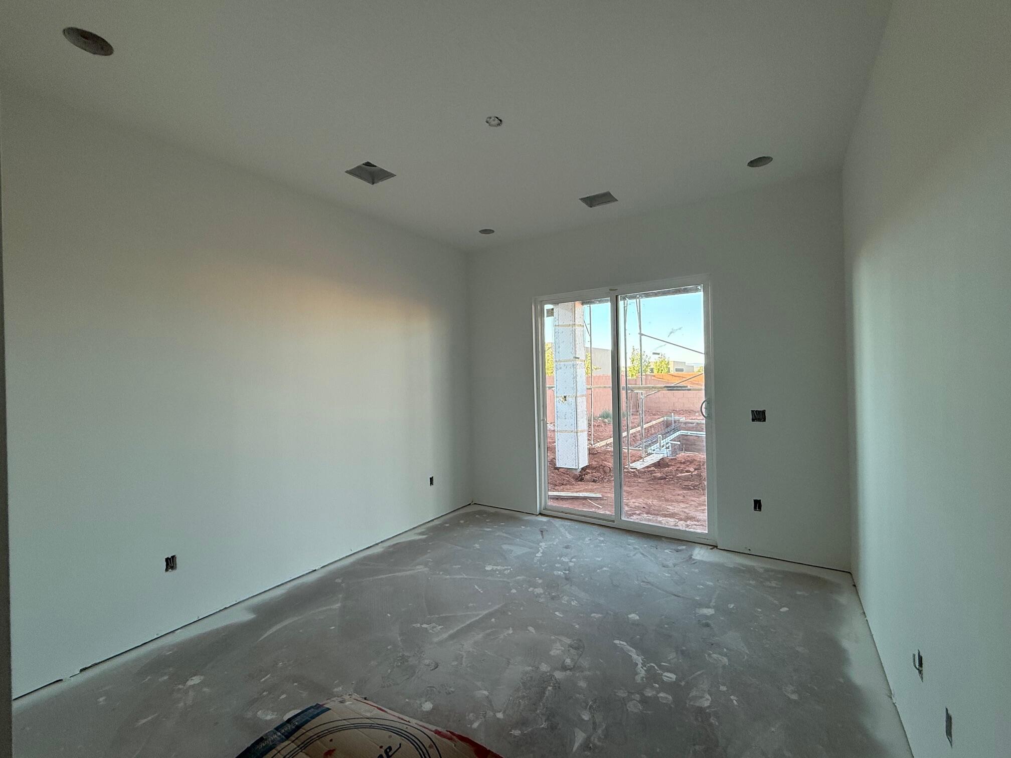 ONYX VALLEY - Residential