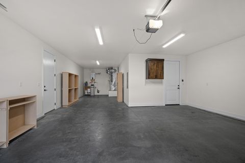 Tiny photo for 662 S 1800 W, Hurricane, UT 84737 (MLS # 26-271435)