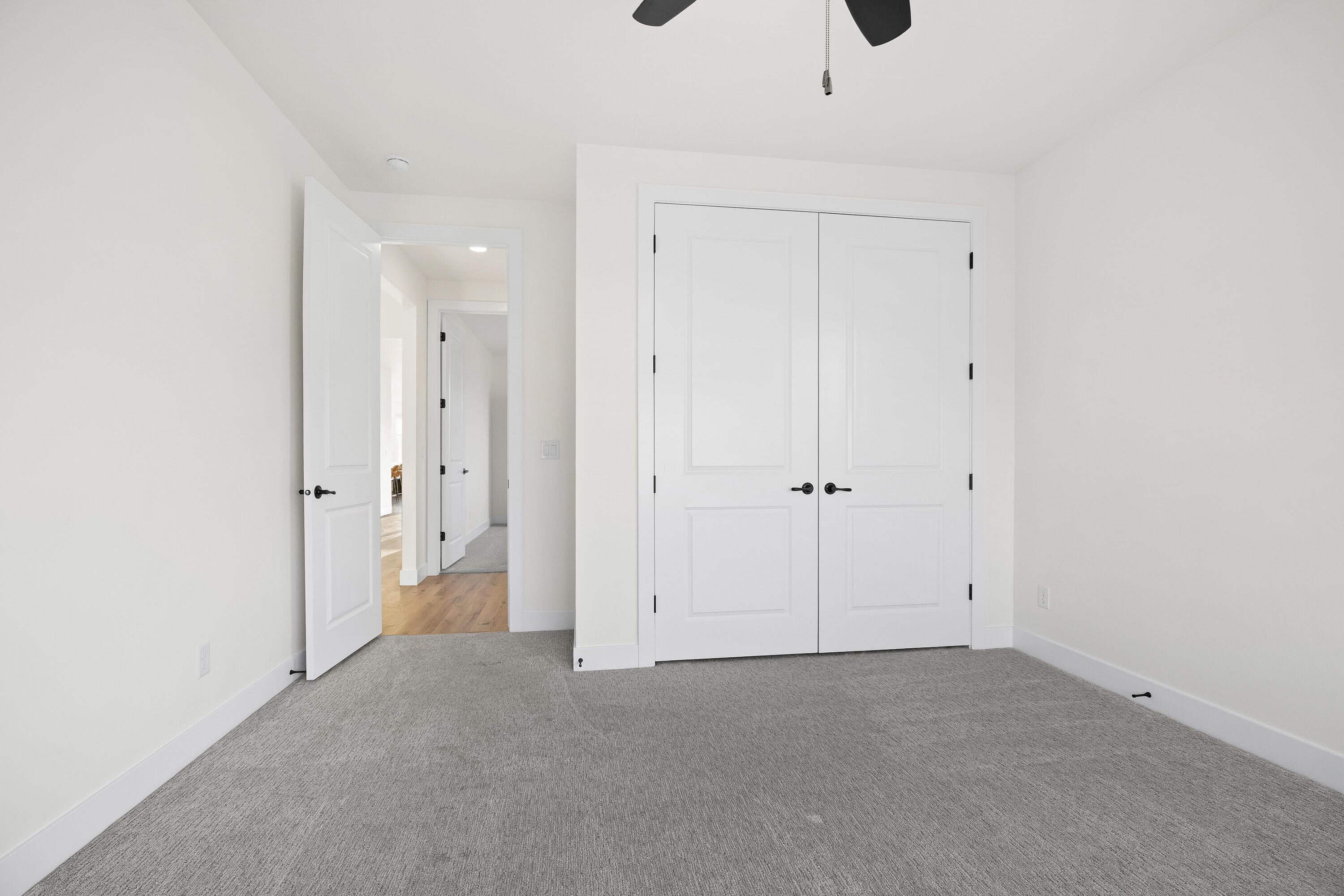 THE RIDGE AT ZION VISTA - Residential