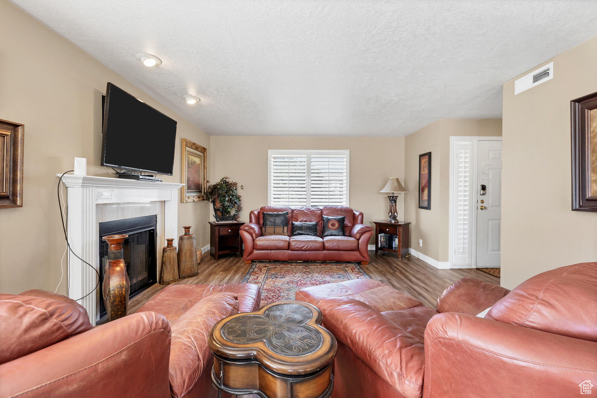 LAS PALMAS RESORT CONDOS - Residential