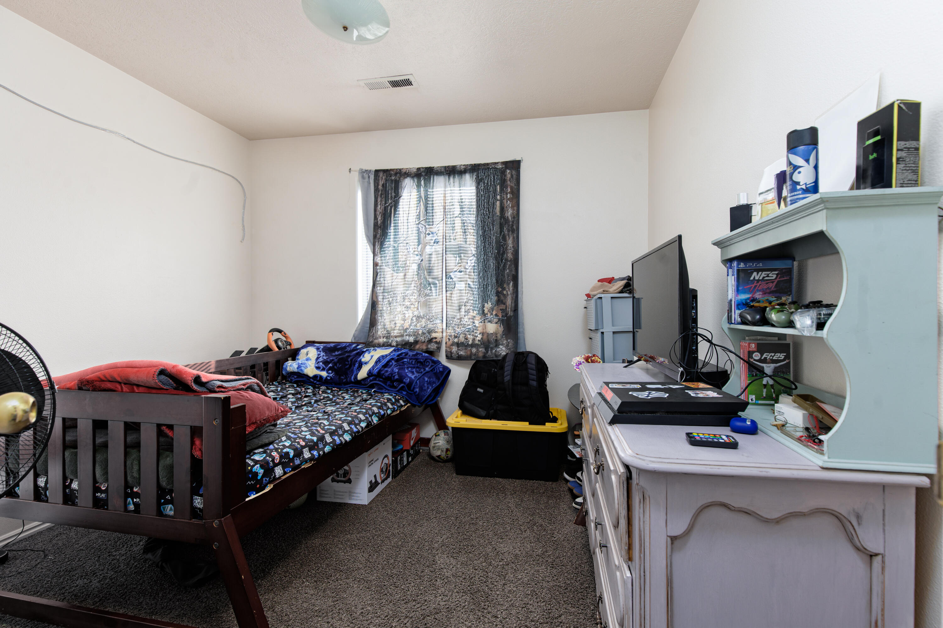 TWIN PALMS - Residential Income