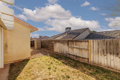Tiny photo for 2614 E 620 N, Saint George, UT 84790 (MLS # 26-270351)