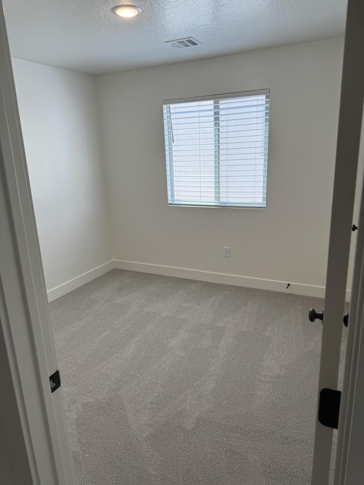 SOUTH DESERT TH - Residential