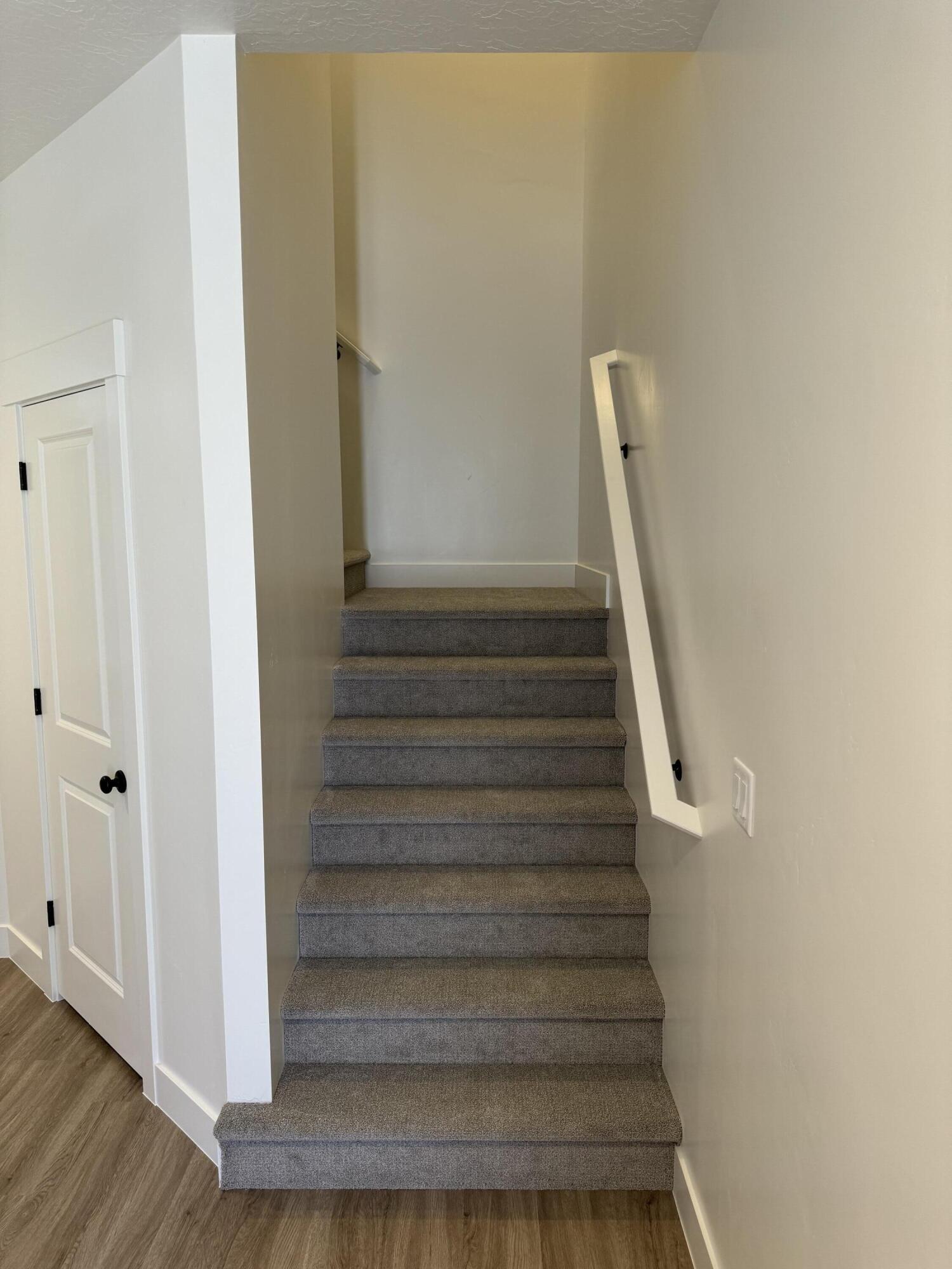SOUTH DESERT TH - Residential