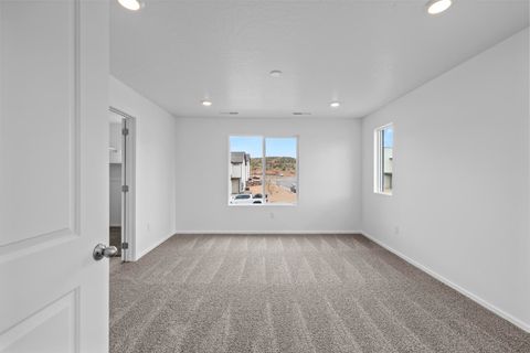 Tiny photo for 2164 S Wolverine Way 2540 #2540, Washington, UT 84780 (MLS # 26-268510)
