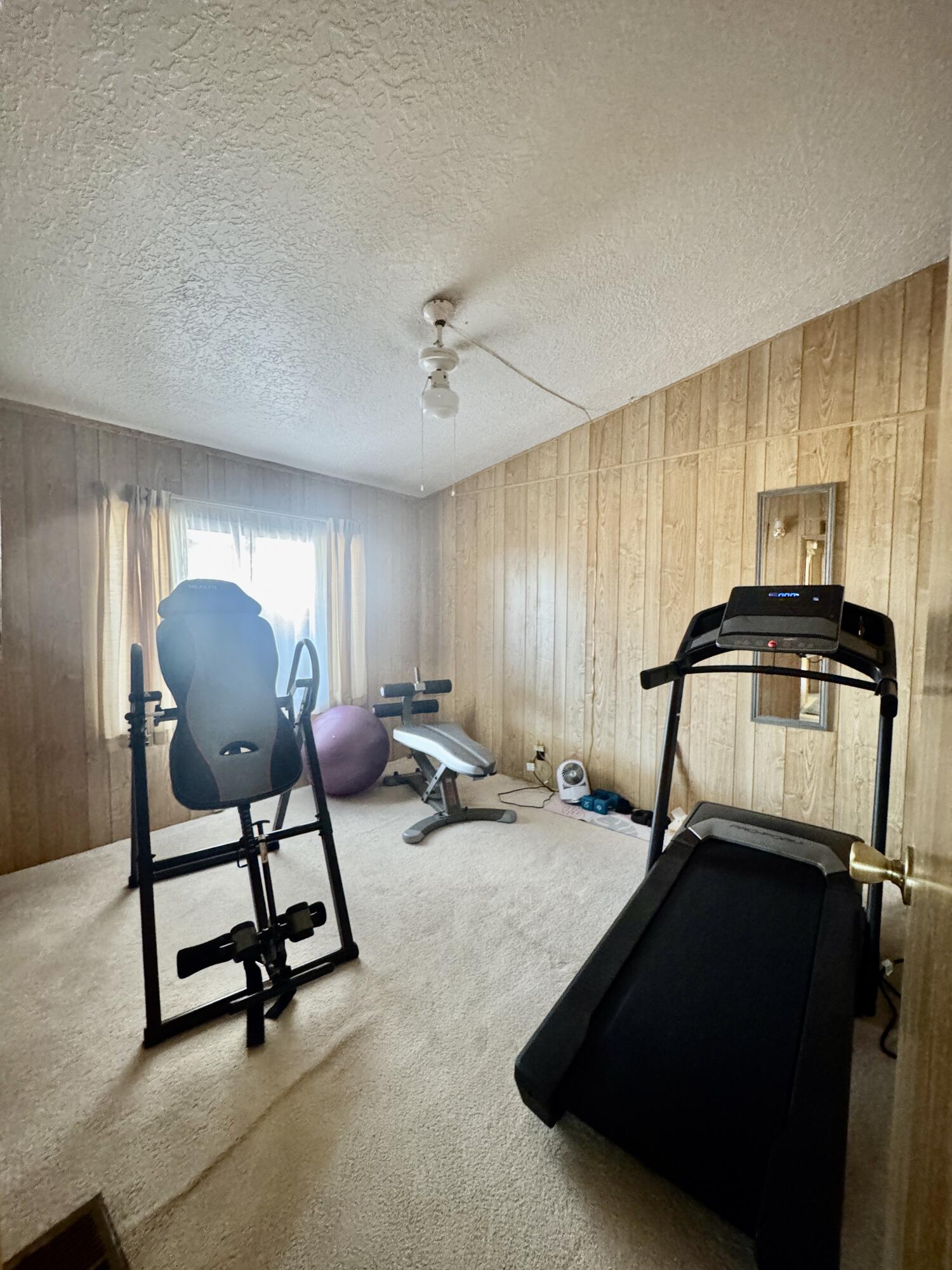 RAINBOW RIDGE MOBILE HOME PARK - Residential