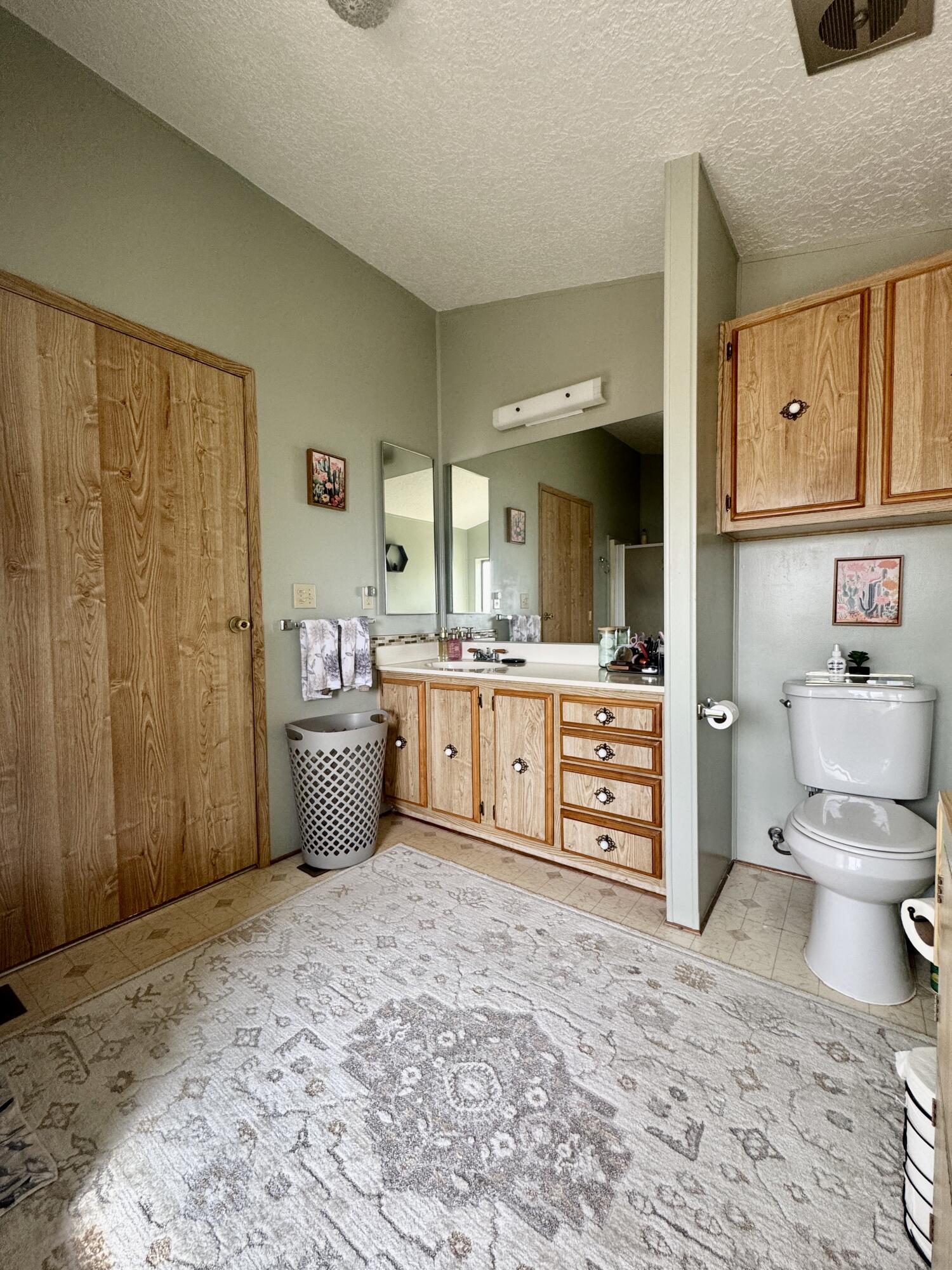 RAINBOW RIDGE MOBILE HOME PARK - Residential