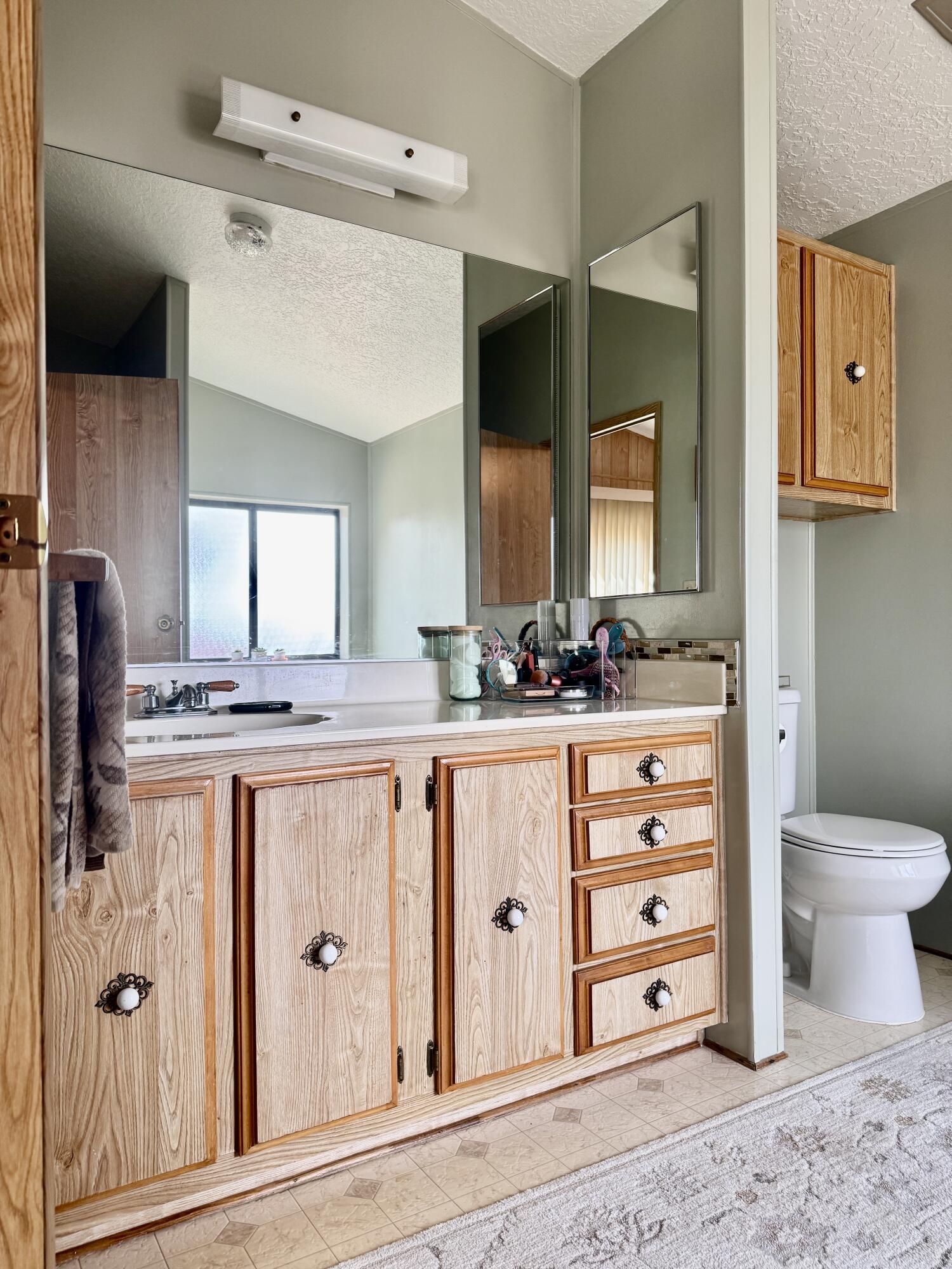 RAINBOW RIDGE MOBILE HOME PARK - Residential