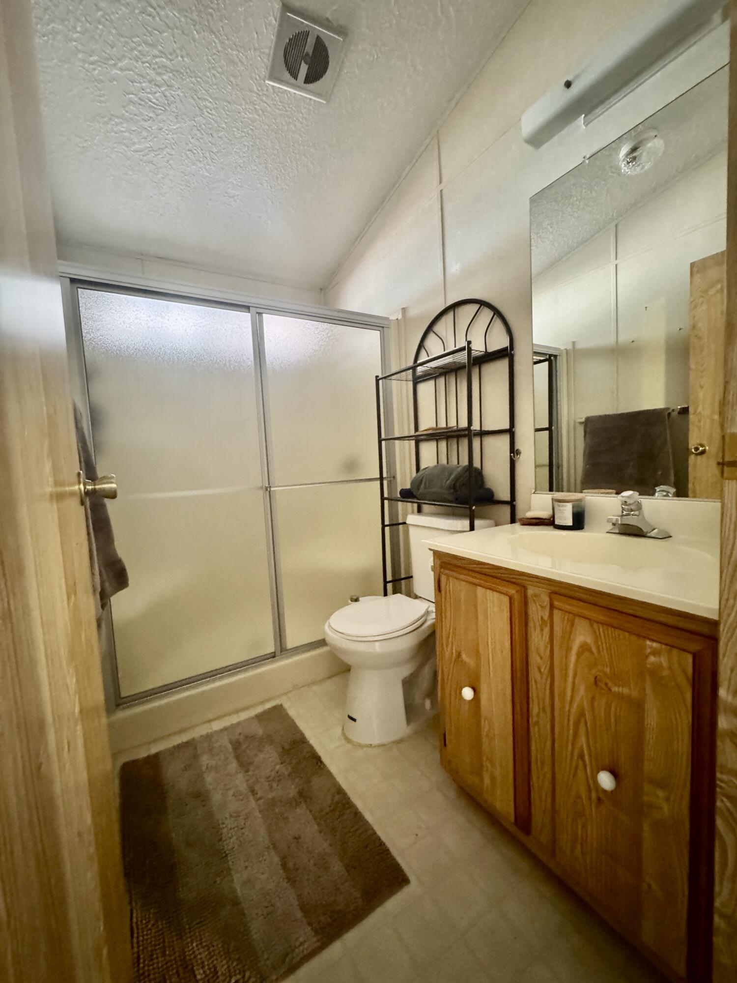 RAINBOW RIDGE MOBILE HOME PARK - Residential